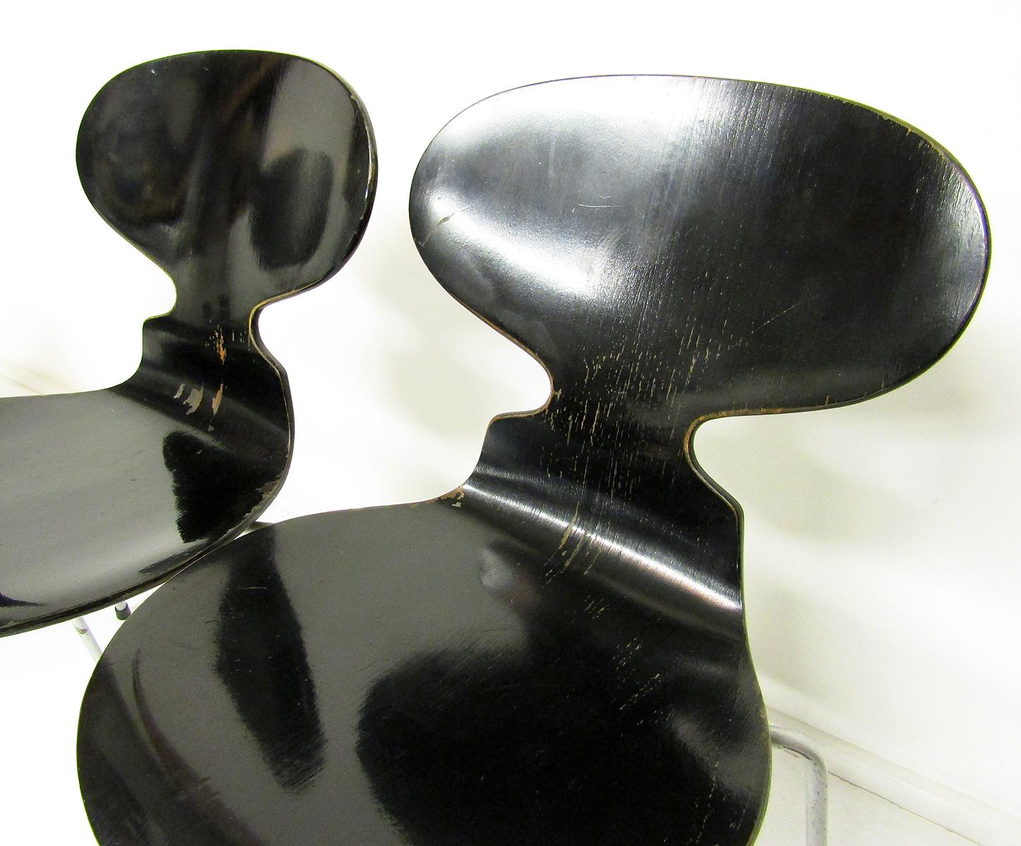 Set of Four Black 1950s Danish Ant Chairs by Arne Jacobsen for Fritz Hansen 10