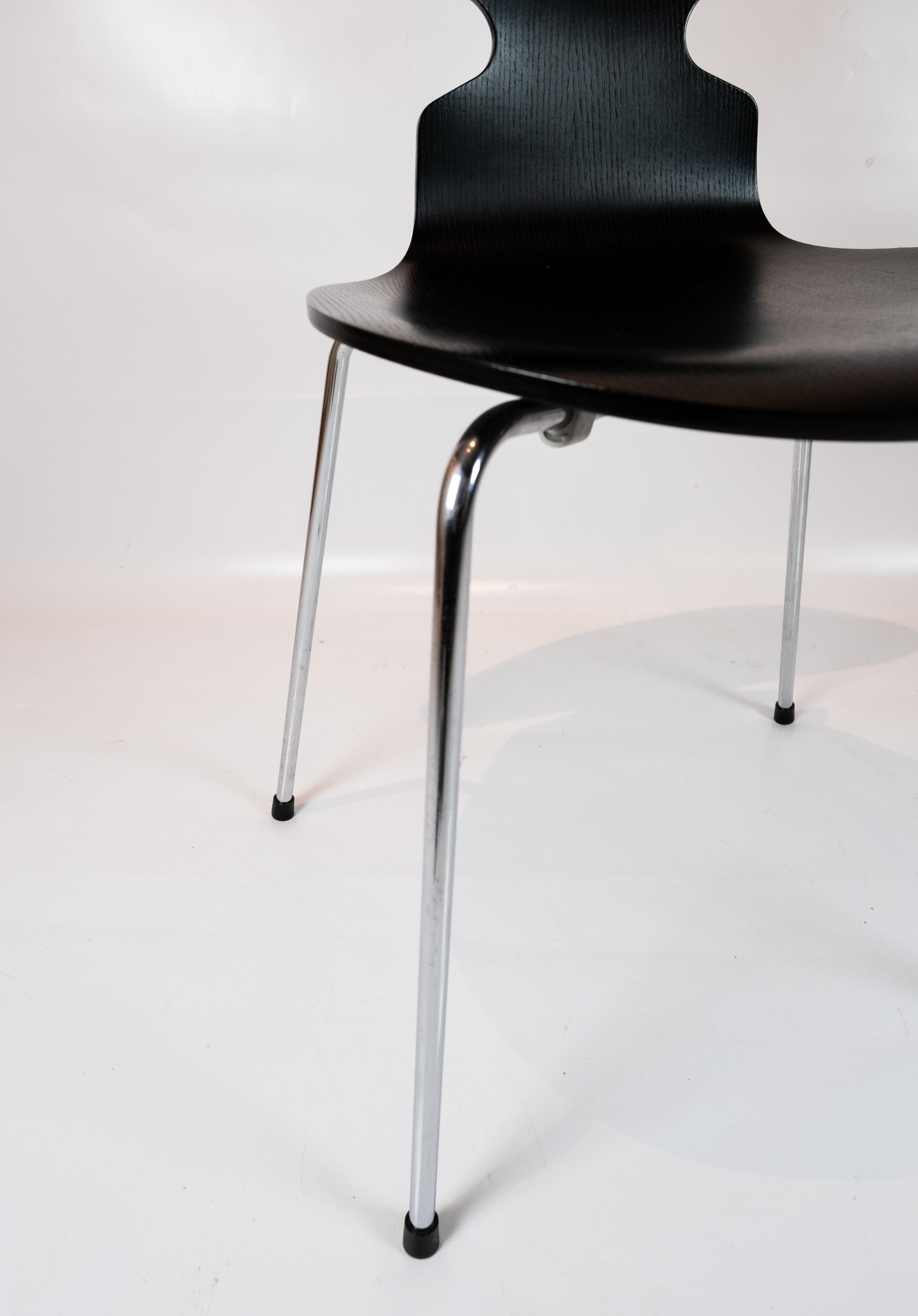 Set of Four Black Ant Chairs, Model 3101, Designed by Arne Jacobsen in 1952 In Good Condition For Sale In Lejre, DK