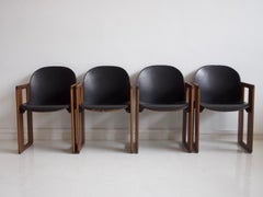 Set di quattro sedie Dialogo nere di Afra & Tobia Scarpa