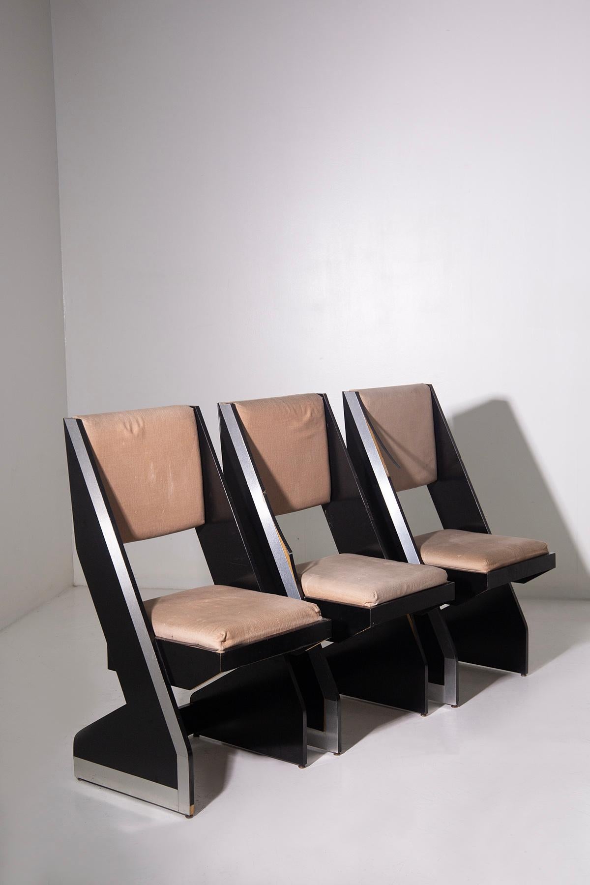 Space Age Set of four black Italian post modern chairs For Sale