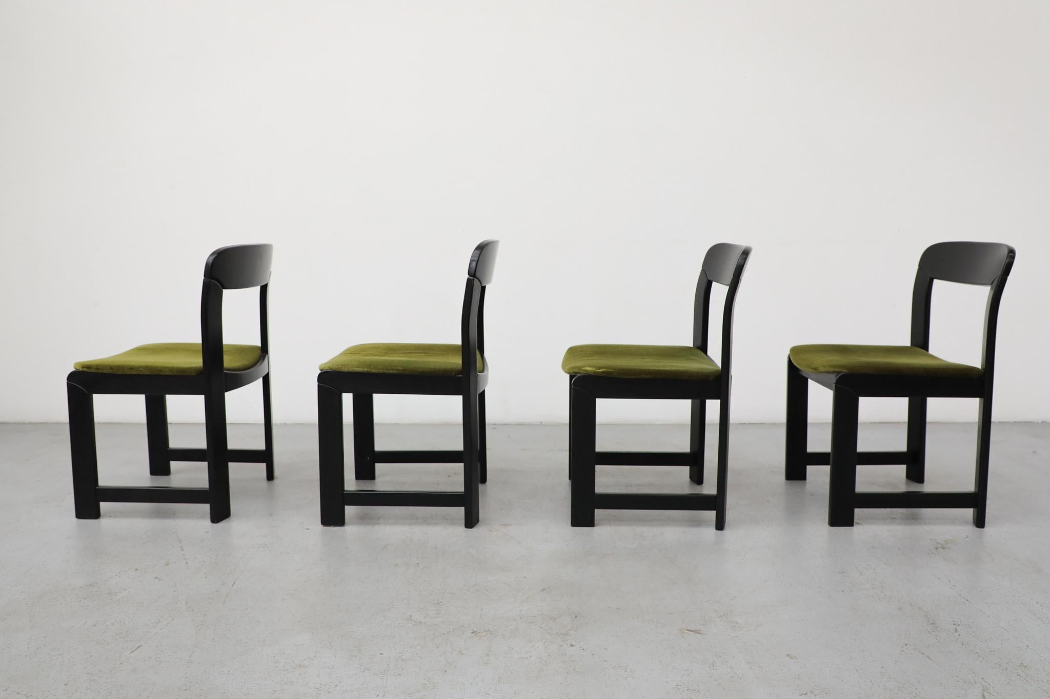 Set of Four Black Lacquer & Green Rizzo Style Dining Chairs (Niederländisch) im Angebot