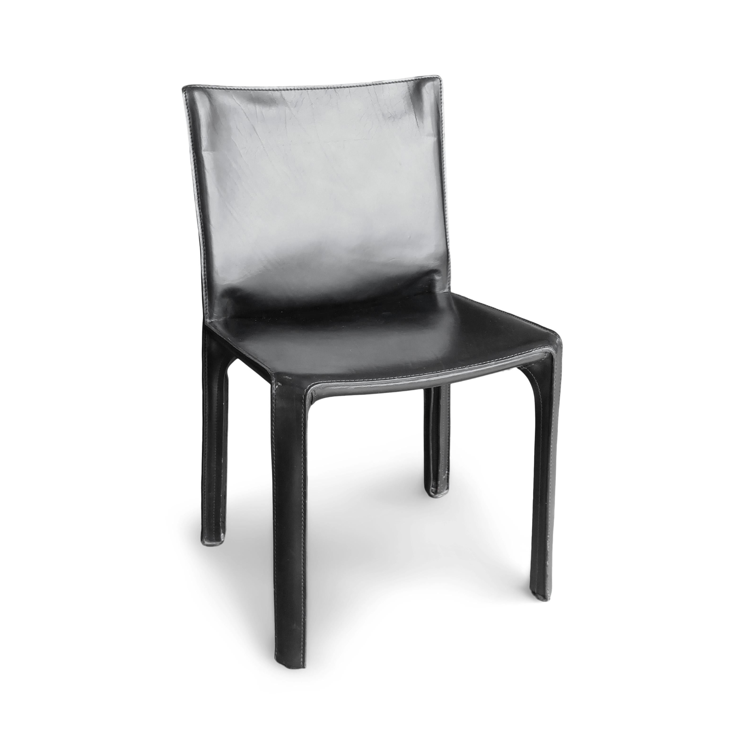 Post-Modern Set of Four Black Leather CAB 412 Chairs by Mario Bellini for Cassina