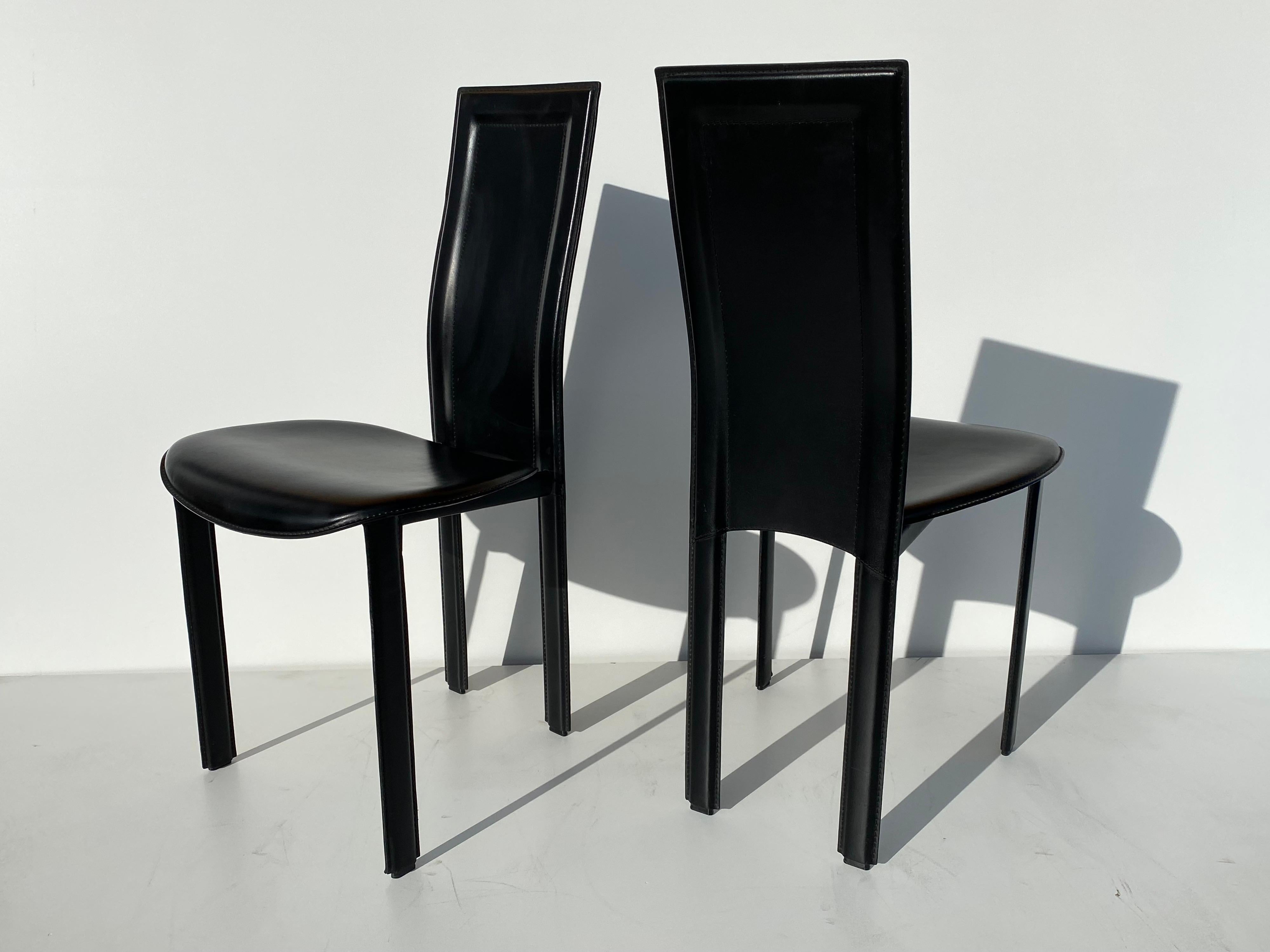 Set of Four Black Leather Chairs by Cattelan Italia In Good Condition For Sale In North Hollywood, CA