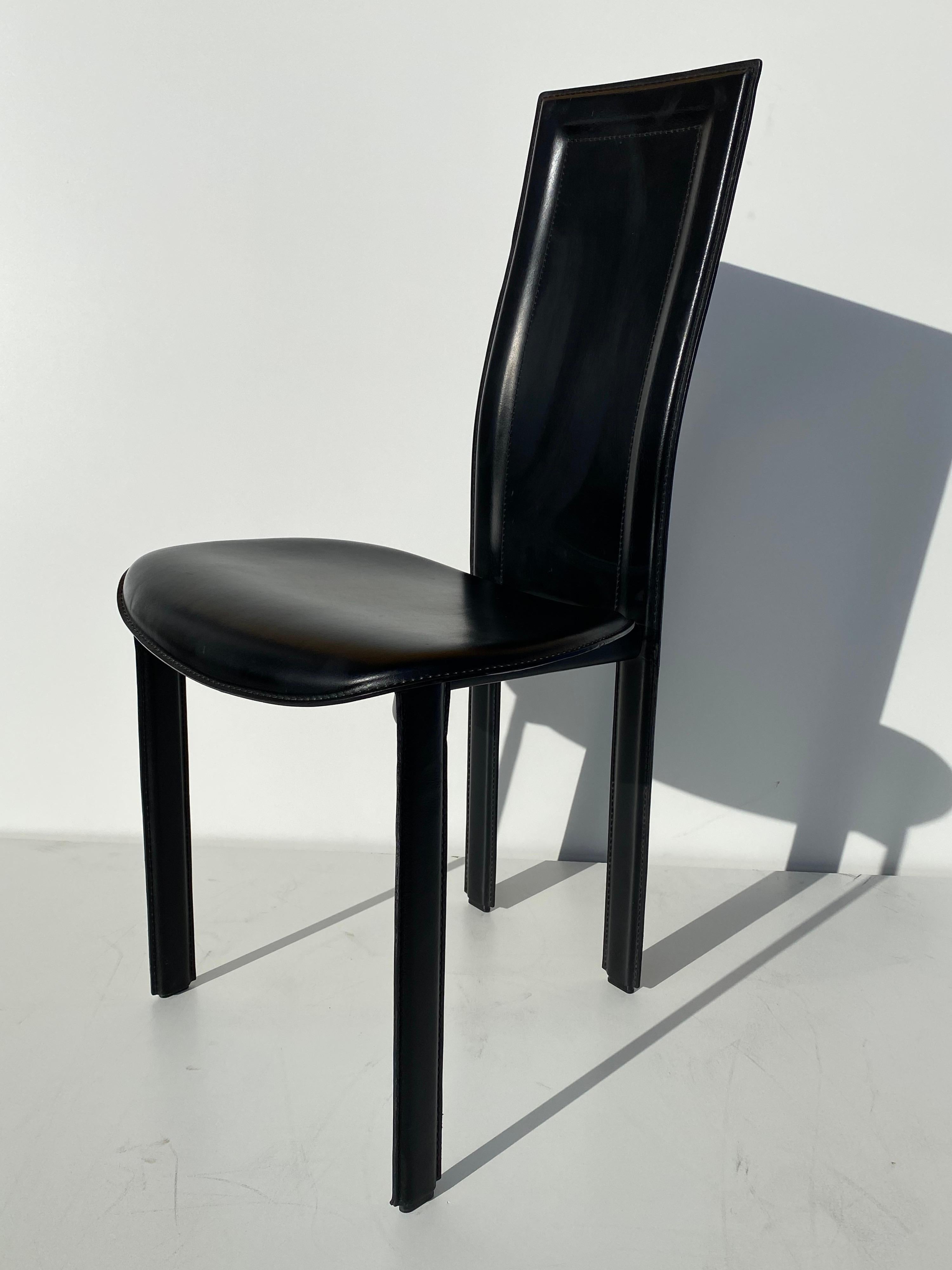 Late 20th Century Set of Four Black Leather Chairs by Cattelan Italia For Sale