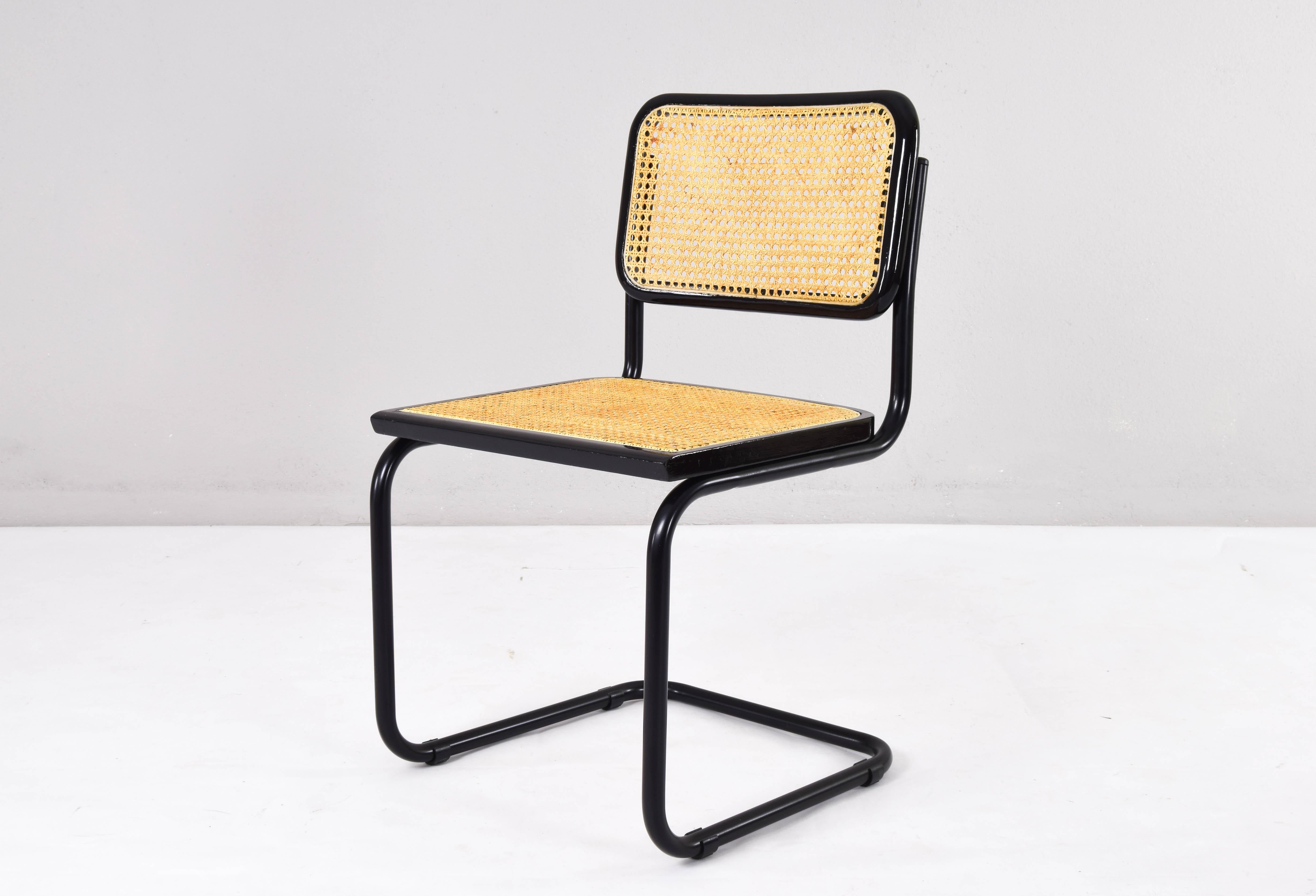 20th Century Set of Four Black Mid-Century Modern Marcel Breuer B32 Cesca Chairs, Italy 1970s