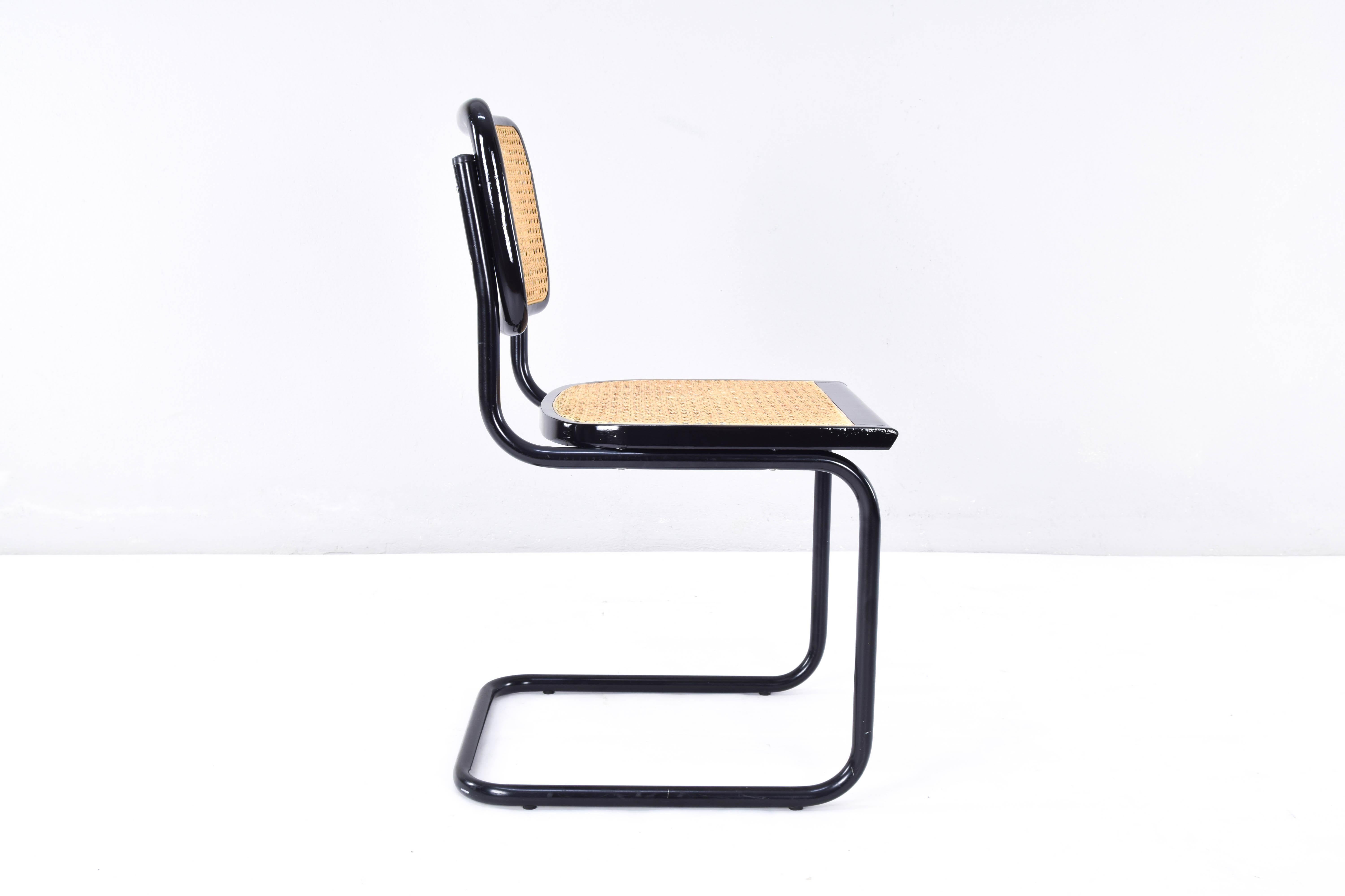 Set aus vier schwarzen Mid-Century Modern Marcel Breuer B32 Cesca Stühlen:: Italien 1970er Jahre 1