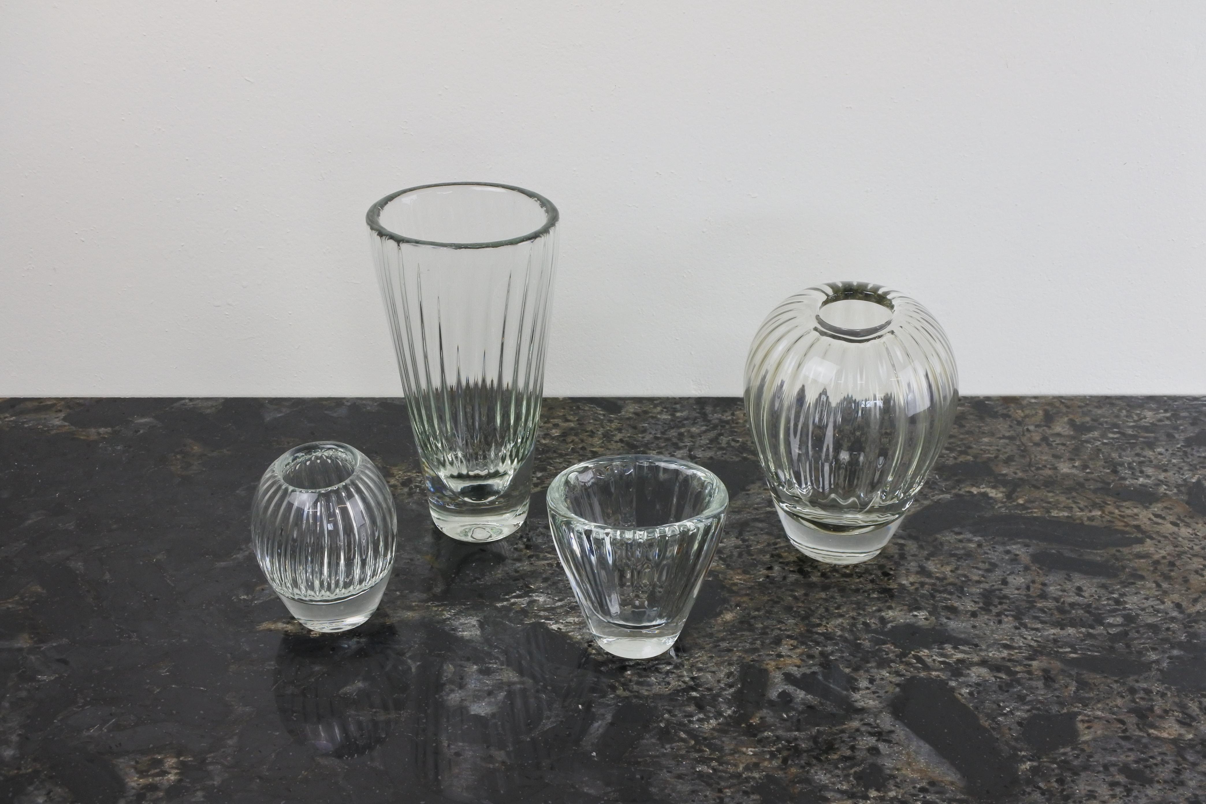Ensemble de quatre vases en verre d'art soufflé par Iittala, Finlande, 1959 en vente 3