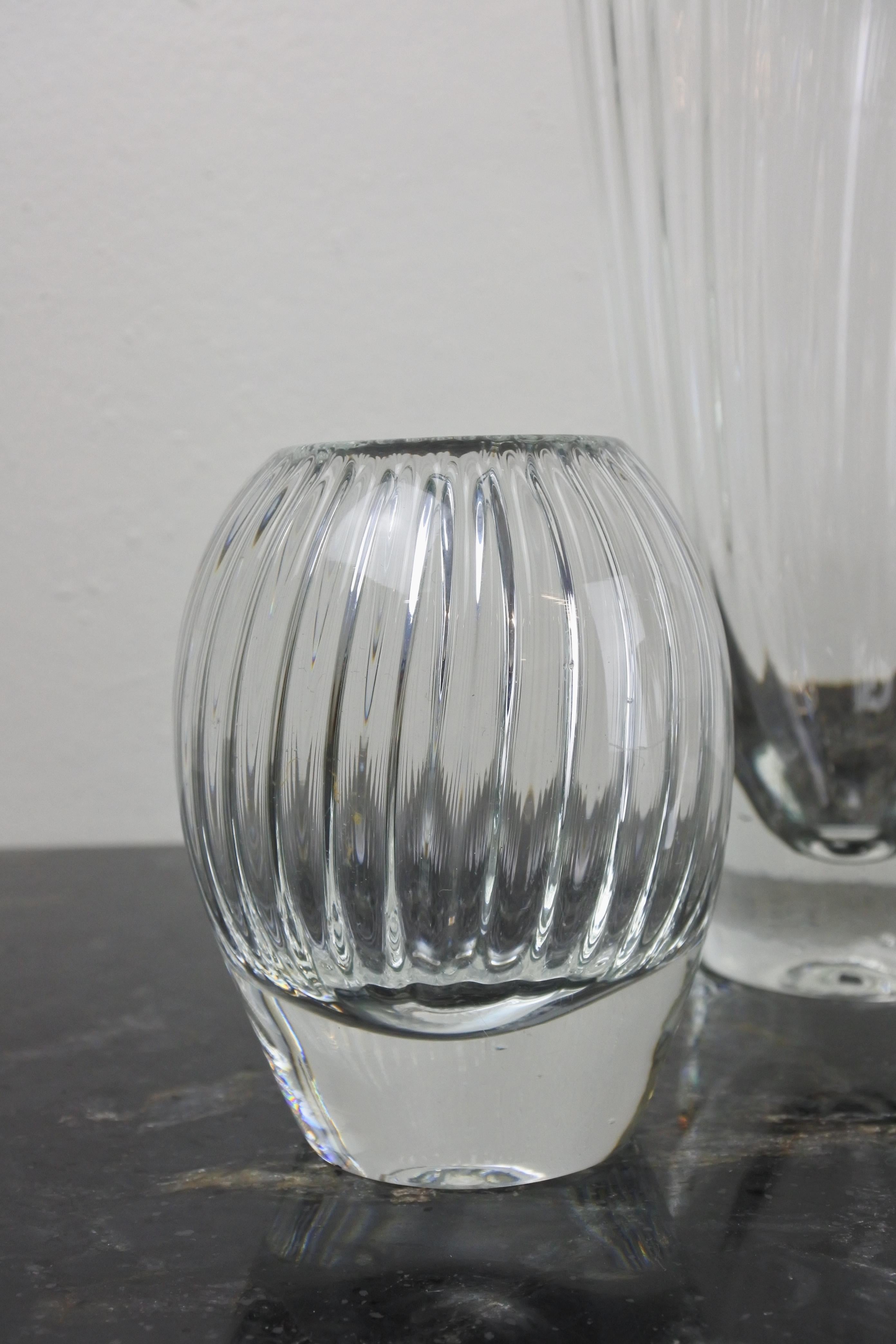 Milieu du XXe siècle Ensemble de quatre vases en verre d'art soufflé par Iittala, Finlande, 1959 en vente