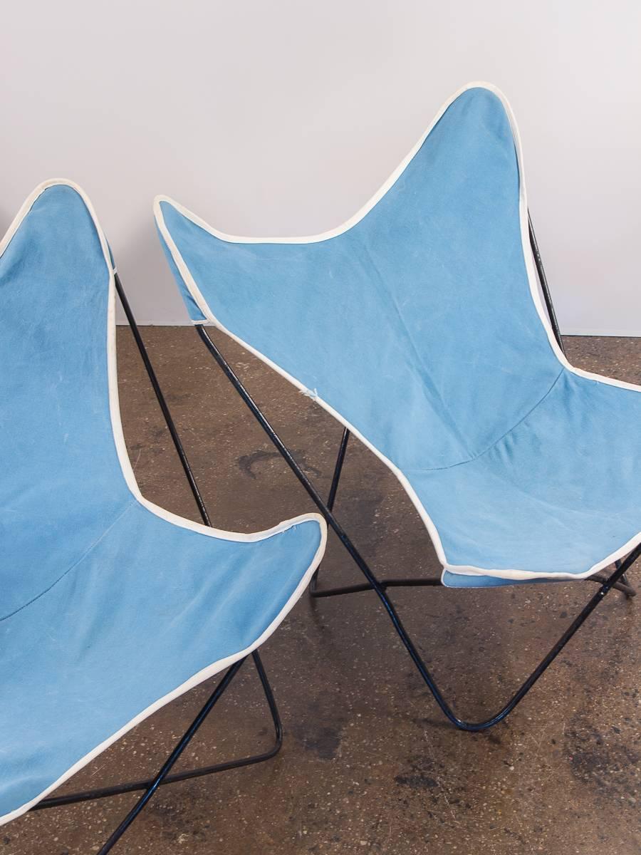 Mid-20th Century Set of Four Blue Hardoy Butterfly Chairs