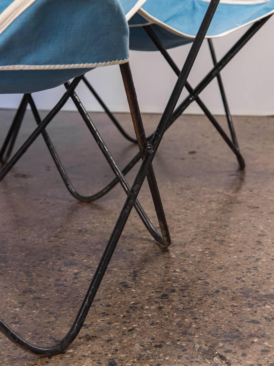 Set of Four Blue Hardoy Butterfly Chairs 3
