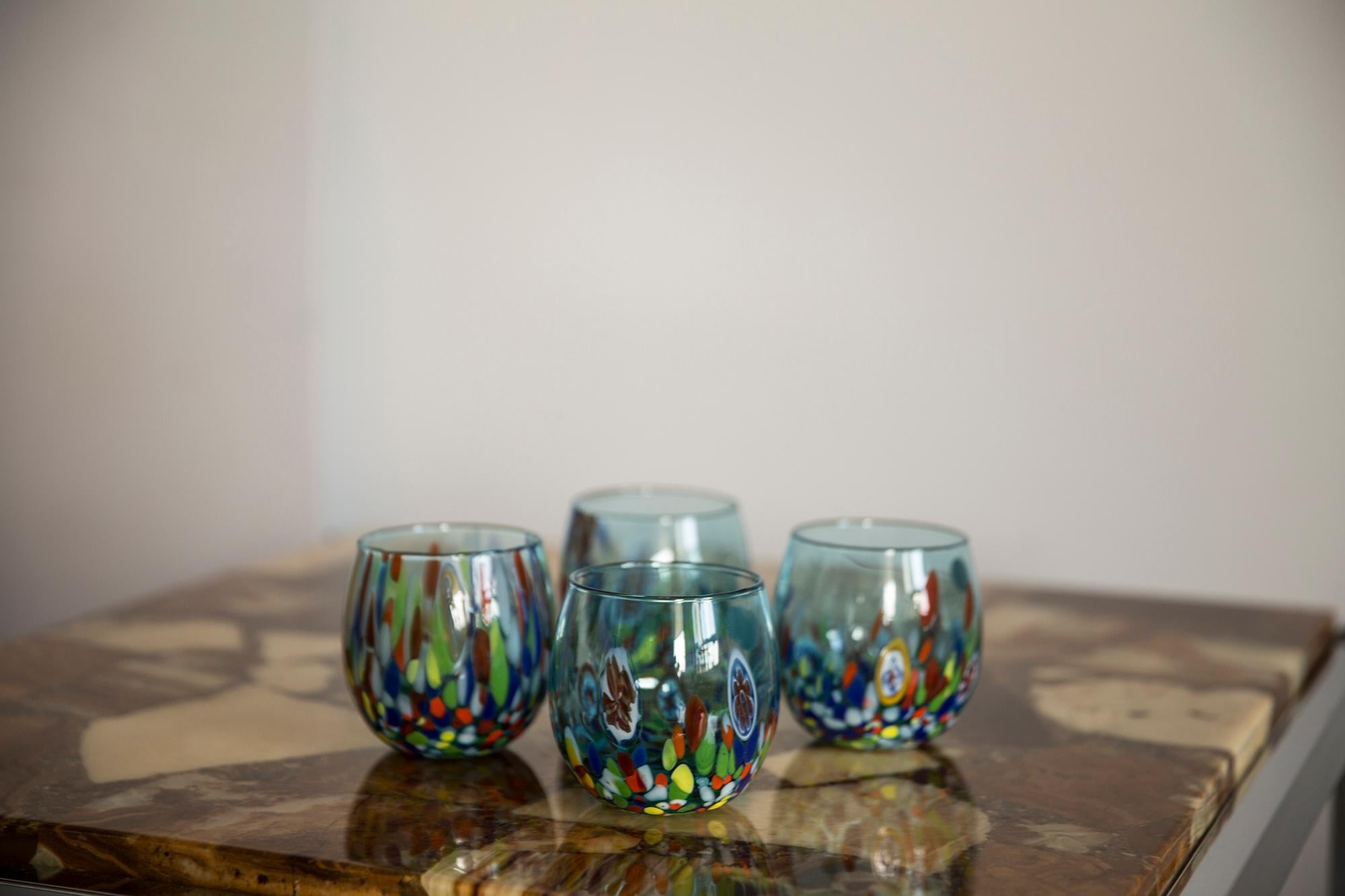 italien Ensemble de quatre verres bleus de Murano, Italie, Europe, années 2000 en vente