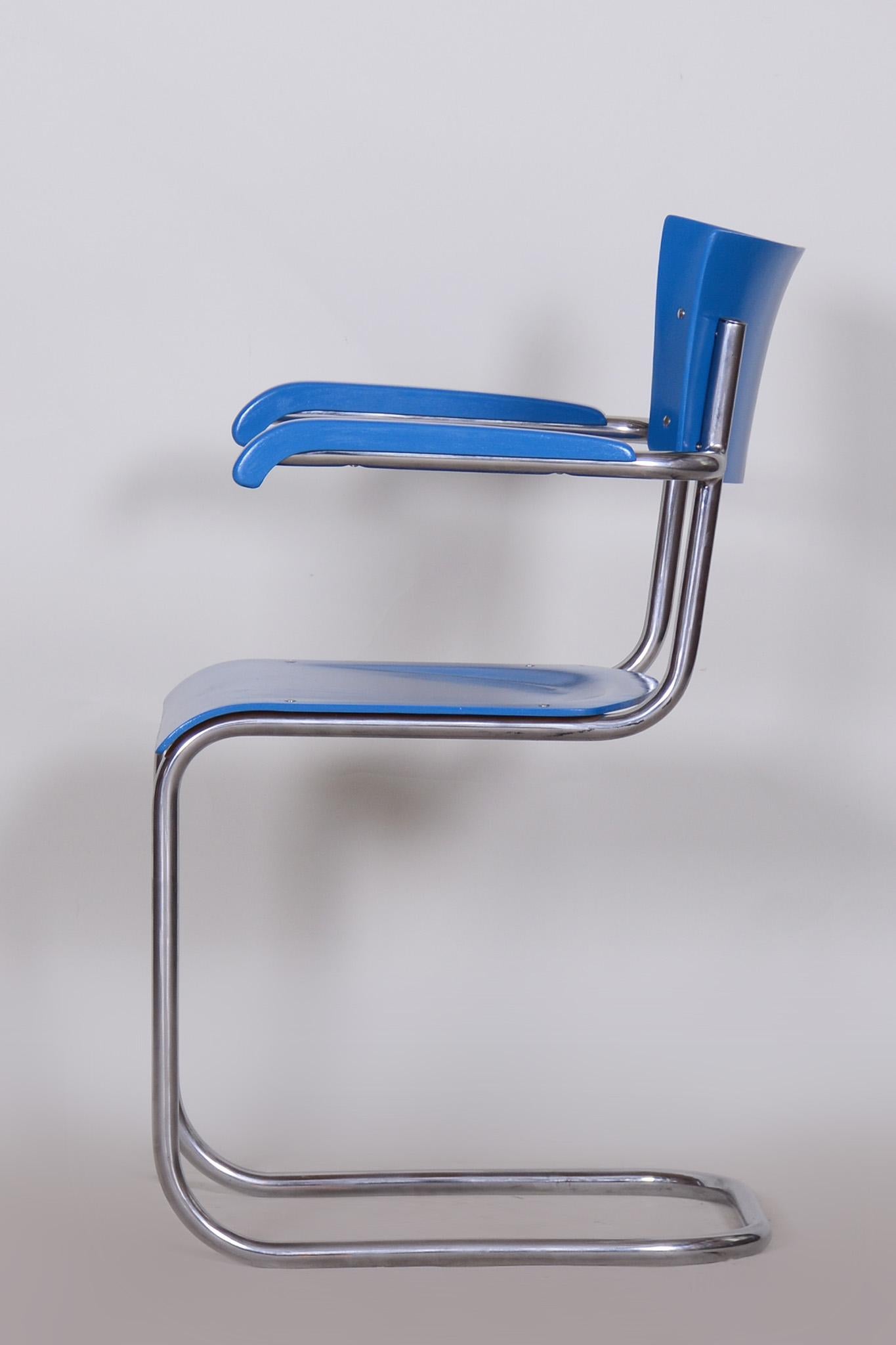 Ensemble de quatre fauteuils en hêtre bleu restaurés de Mart Stam, Allemagne, années 1930 en vente 2