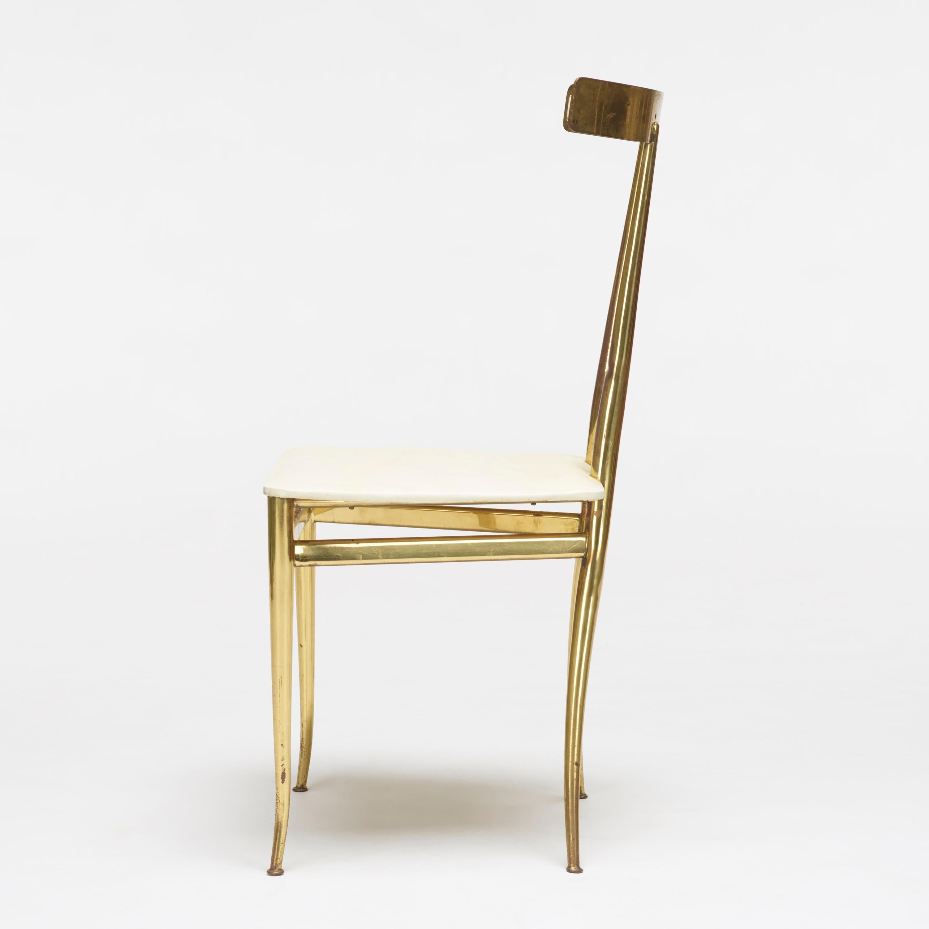 Satz von vier Esszimmerstühlen aus Messing von Alberto Gambetta für Luberto Design (Moderne der Mitte des Jahrhunderts)