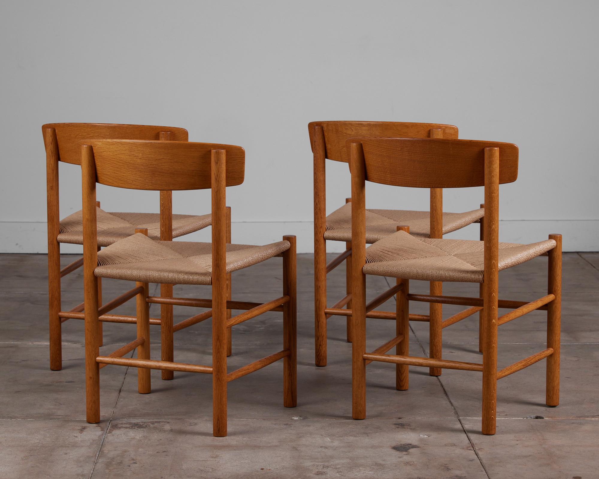 Set of Four Børge Mogensen Dining Chairs In Excellent Condition In Los Angeles, CA