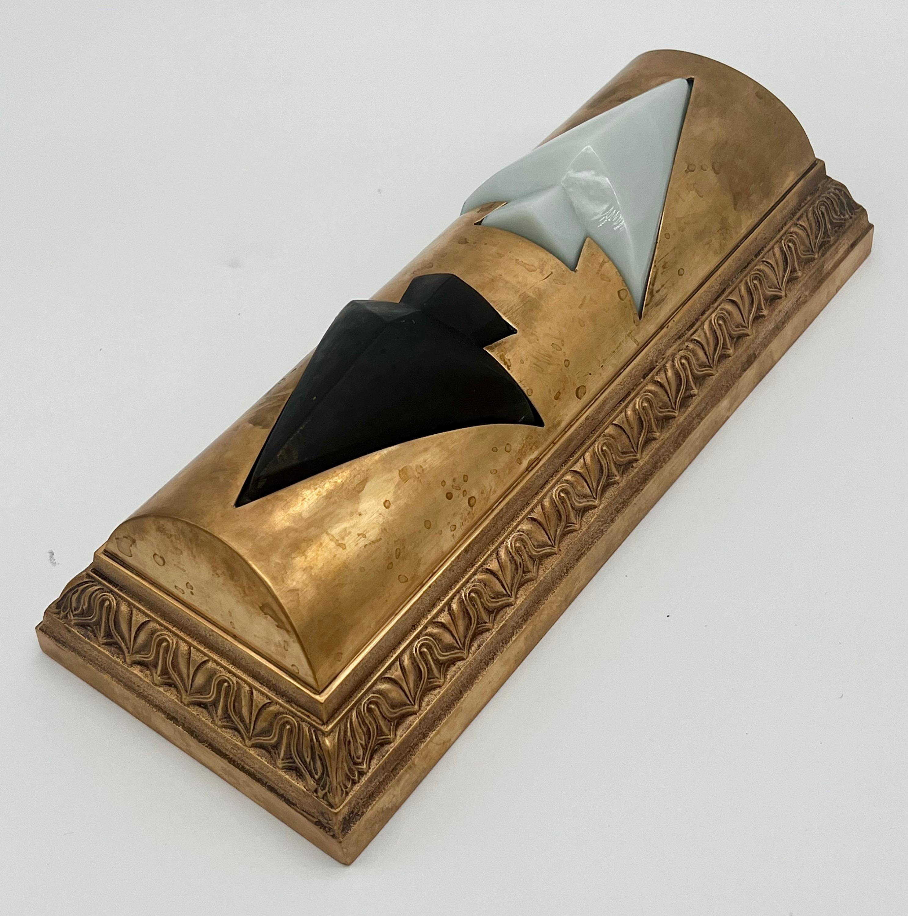 Ensemble de quatre Lights d'ascenseur en bronze en vente 1