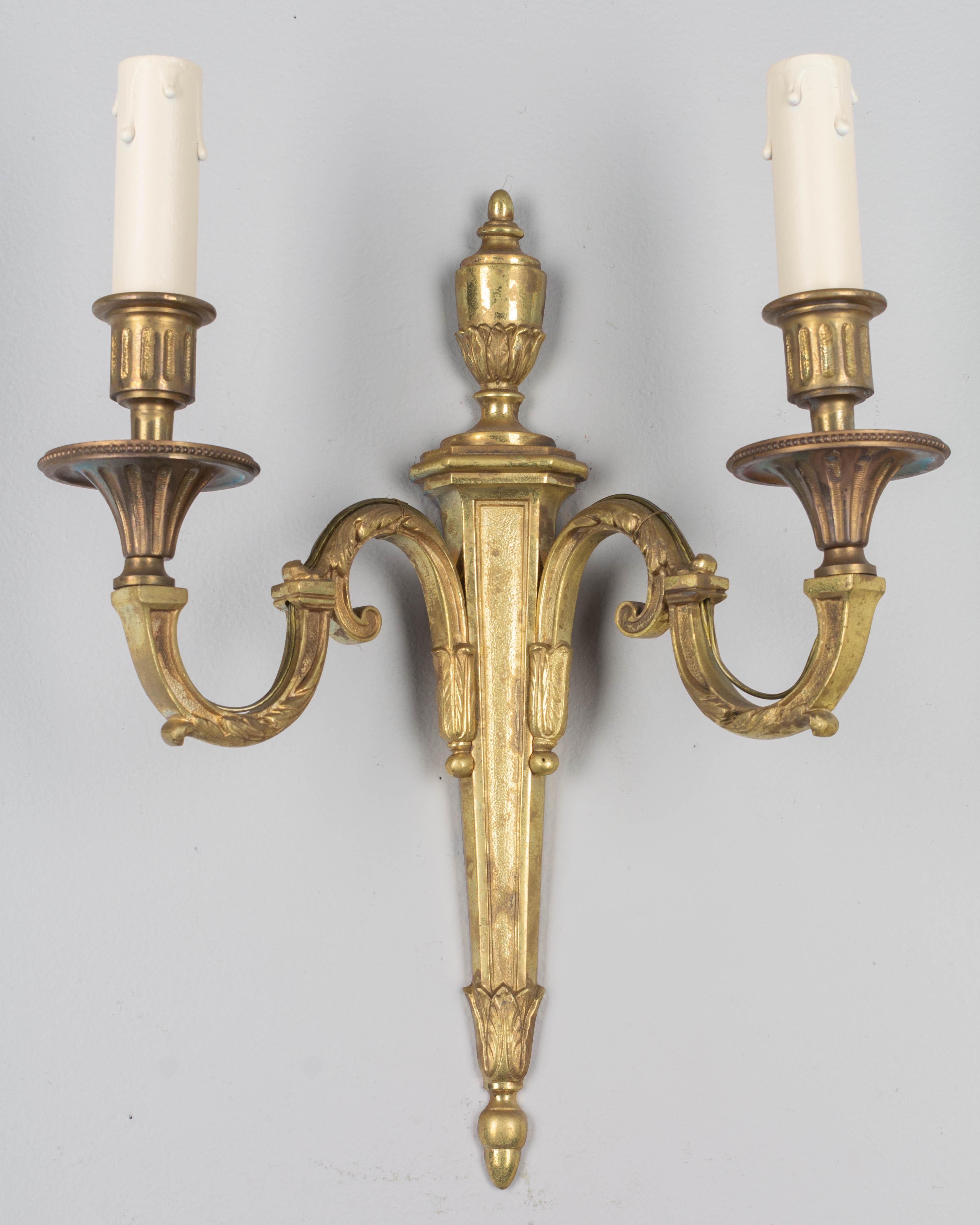 Set of Four Bronze Louis XVI Style French Sconces In Good Condition In Winter Park, FL