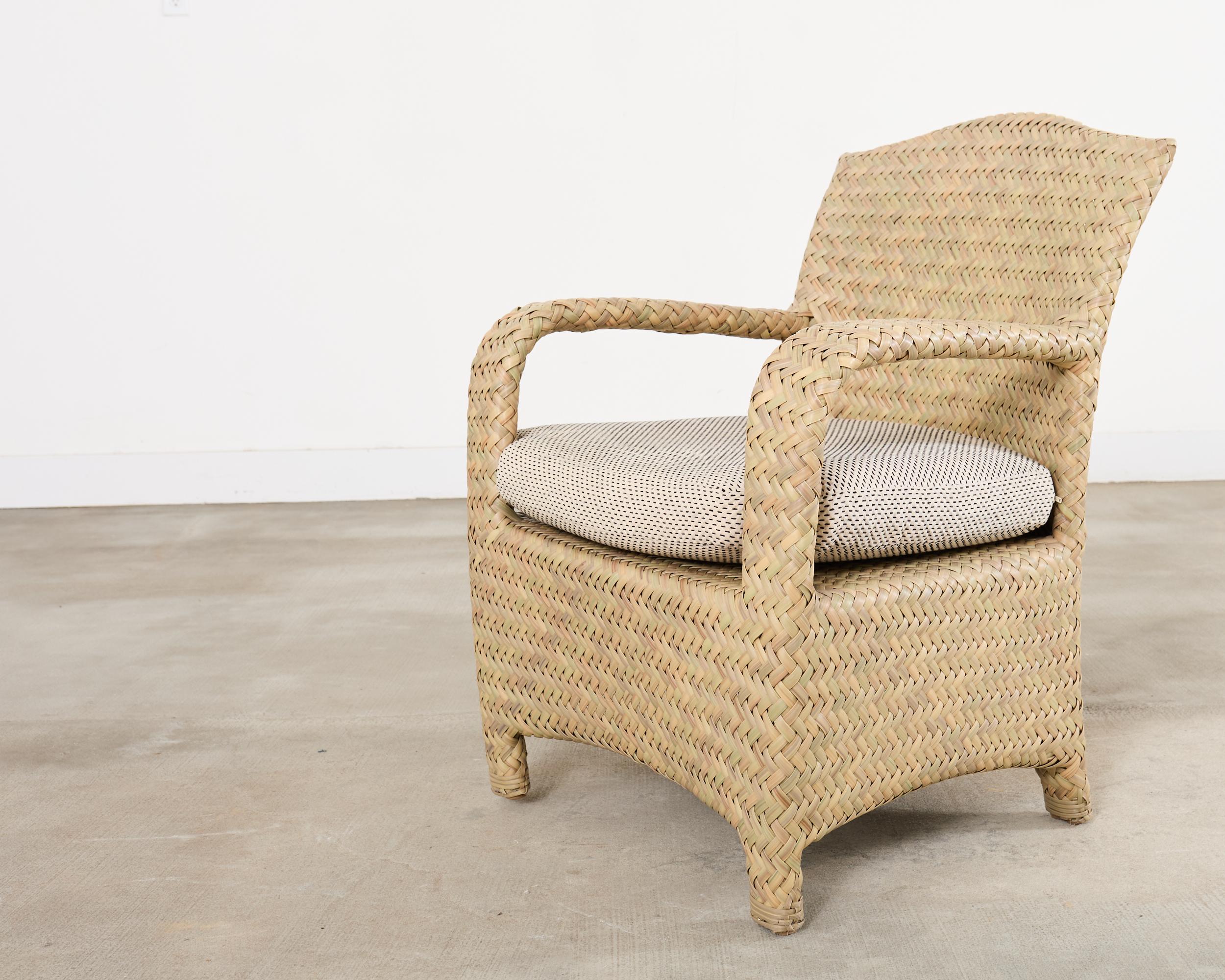 Ensemble de quatre fauteuils de jardin en osier tressé Brown Jordan en vente 6