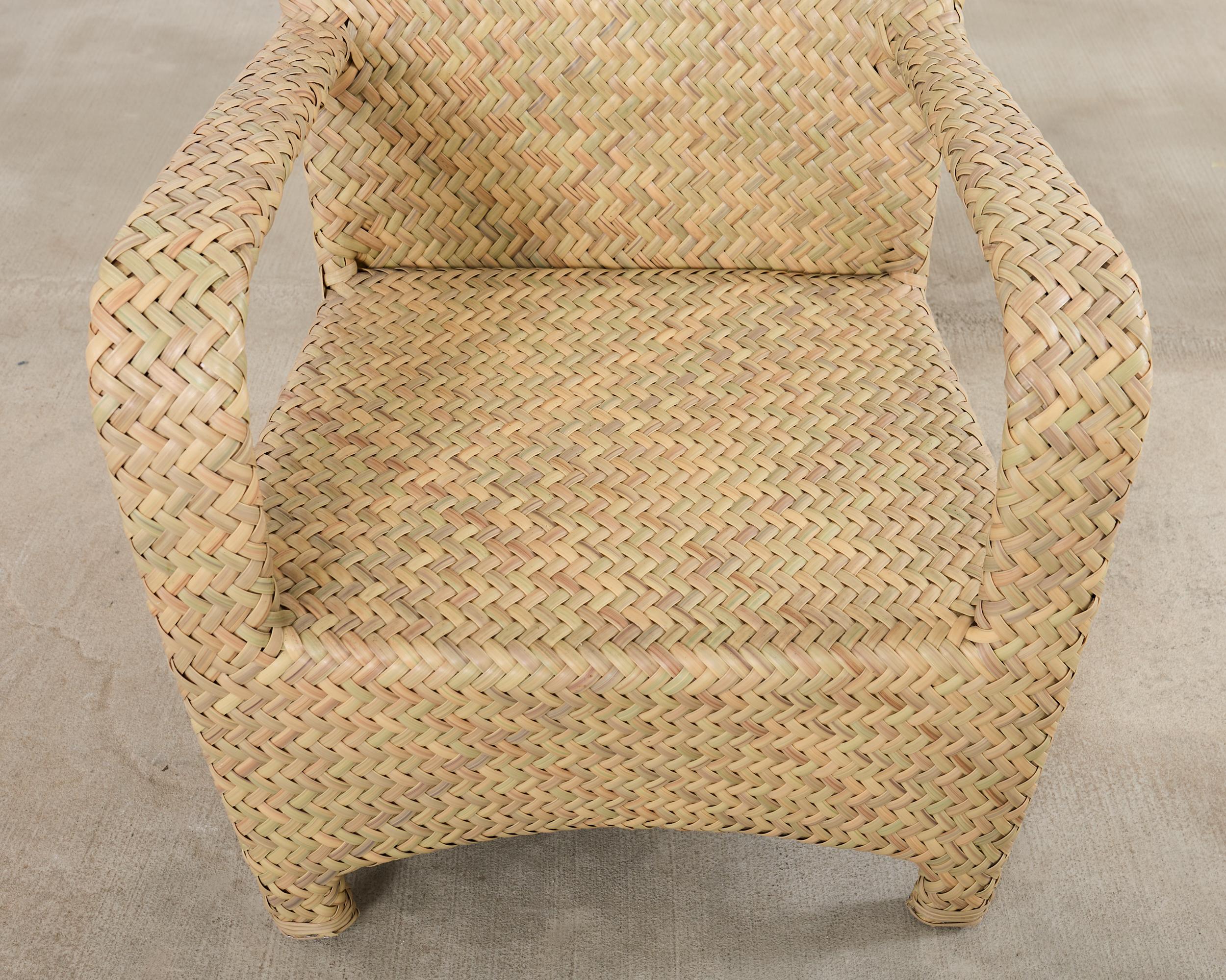 Ensemble de quatre fauteuils de jardin en osier tressé Brown Jordan en vente 10