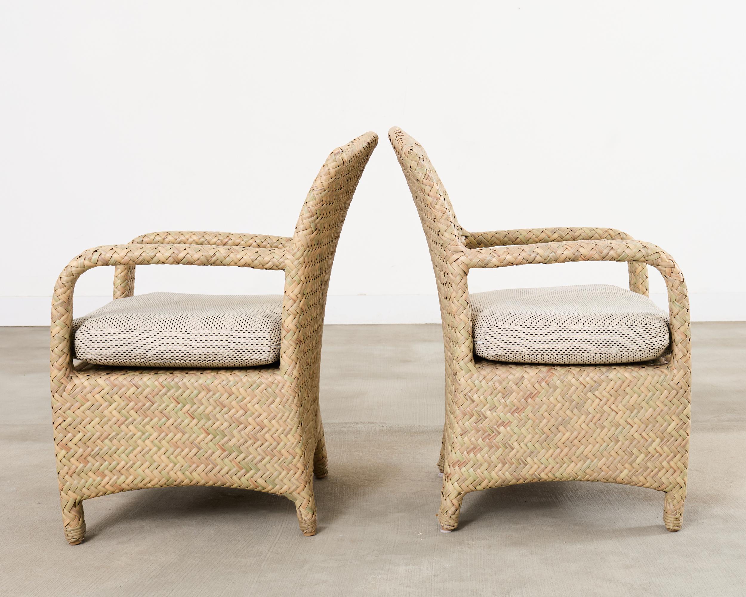 Ensemble de quatre fauteuils de jardin en osier tressé Brown Jordan Bon état - En vente à Rio Vista, CA