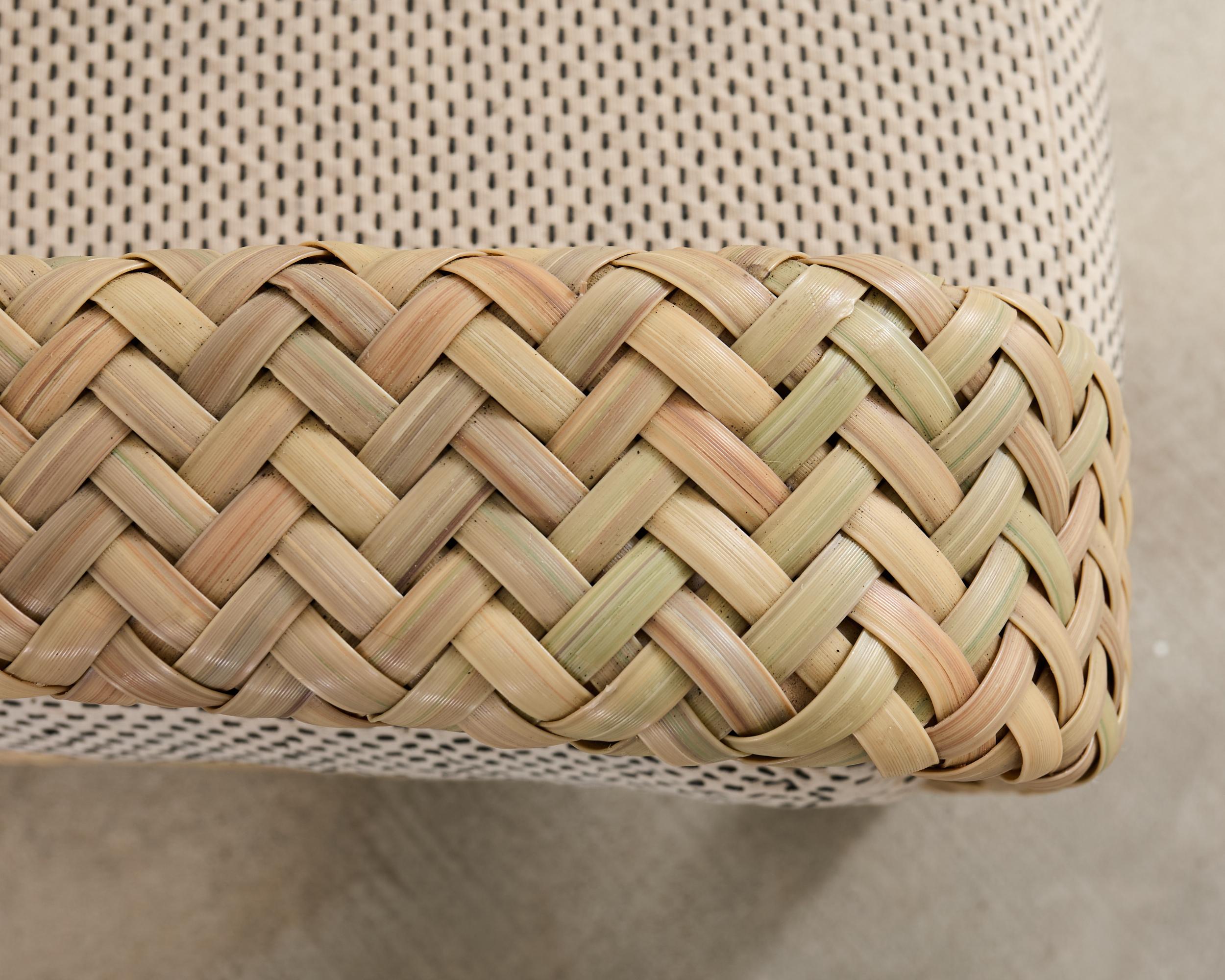 XXIe siècle et contemporain Ensemble de quatre fauteuils de jardin en osier tressé Brown Jordan en vente