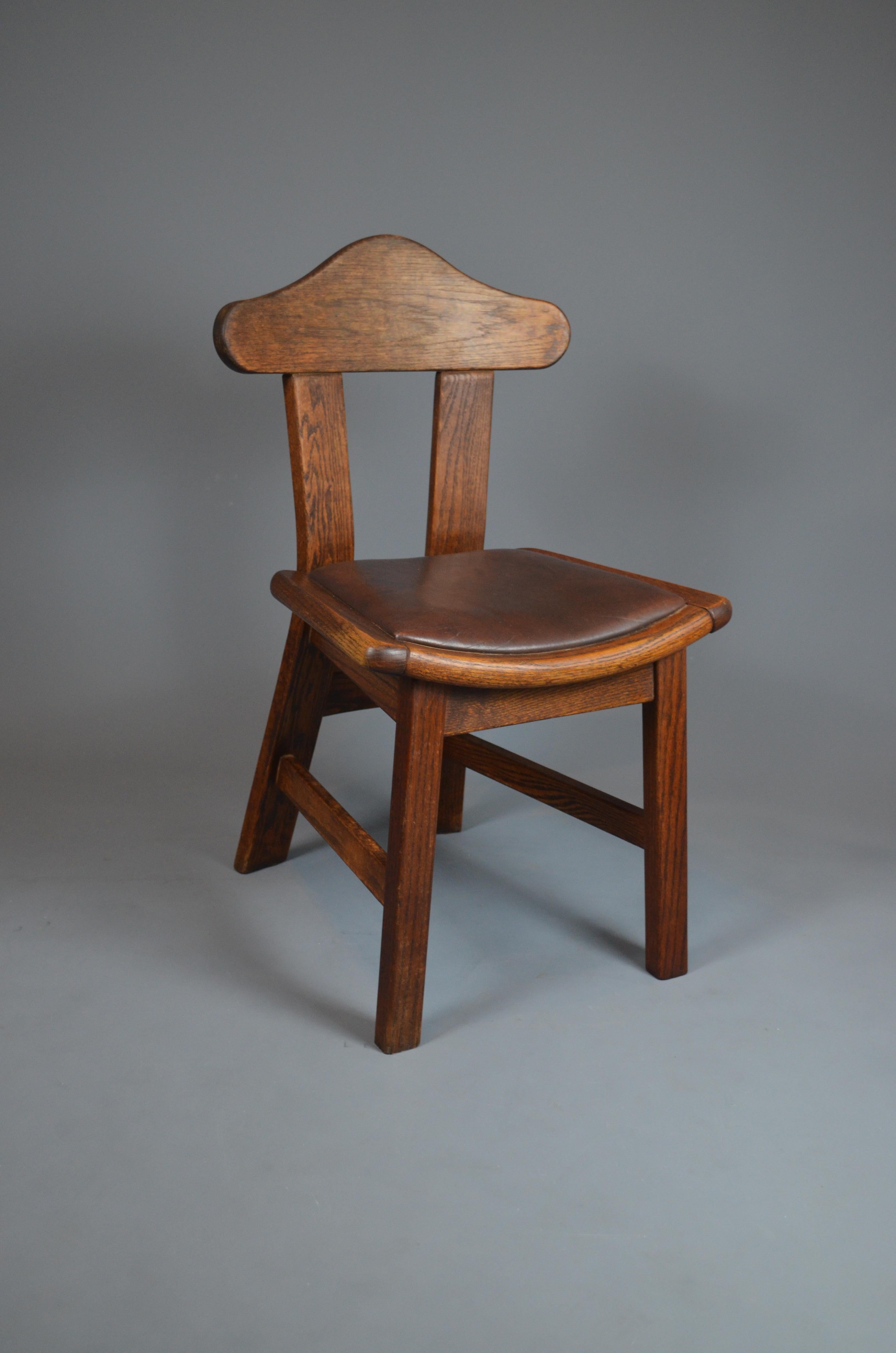 Set di quattro sedie da pranzo brutaliste in Oak, anni '60 in vendita 3