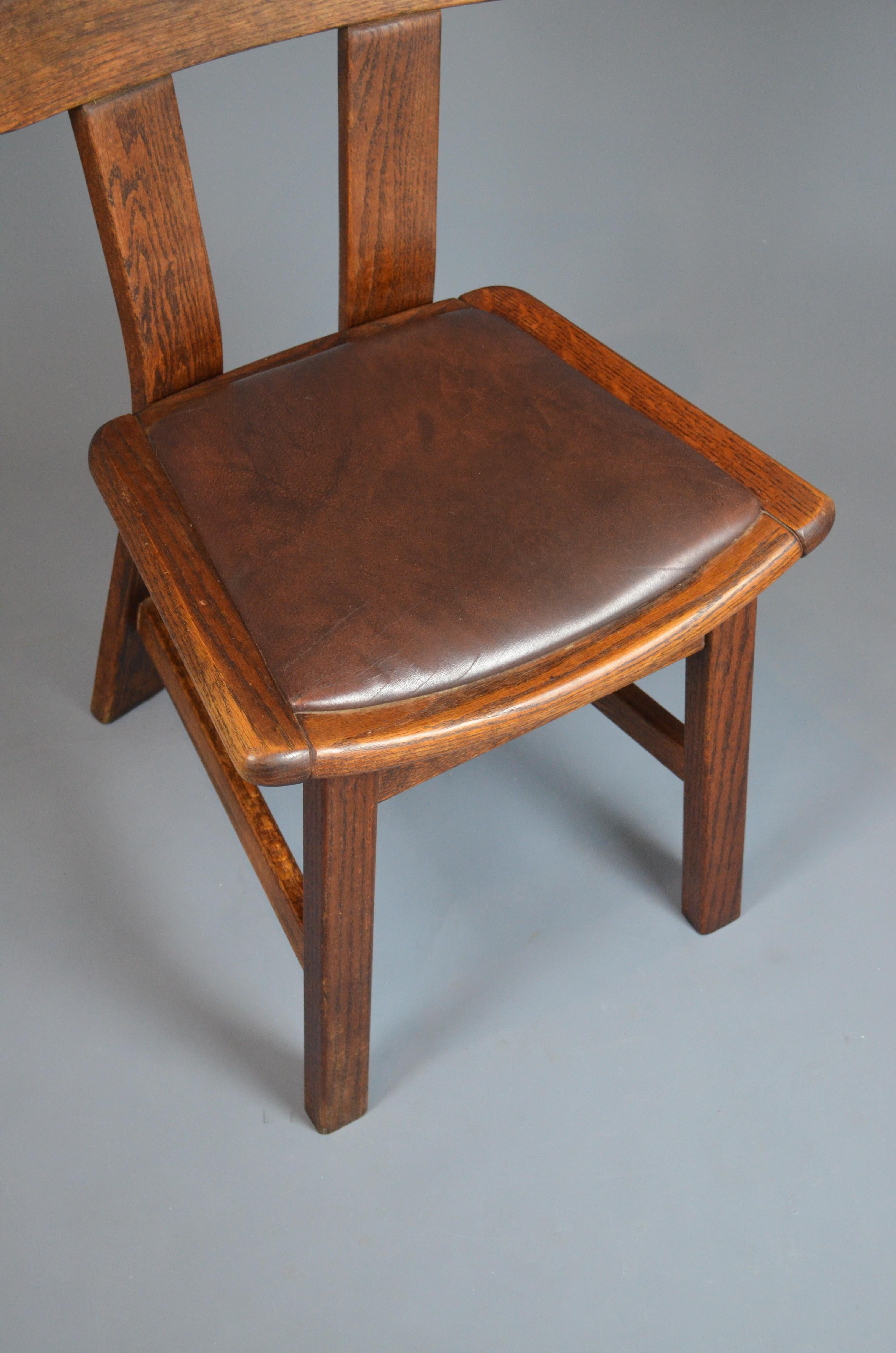 Set di quattro sedie da pranzo brutaliste in Oak, anni '60 in vendita 4