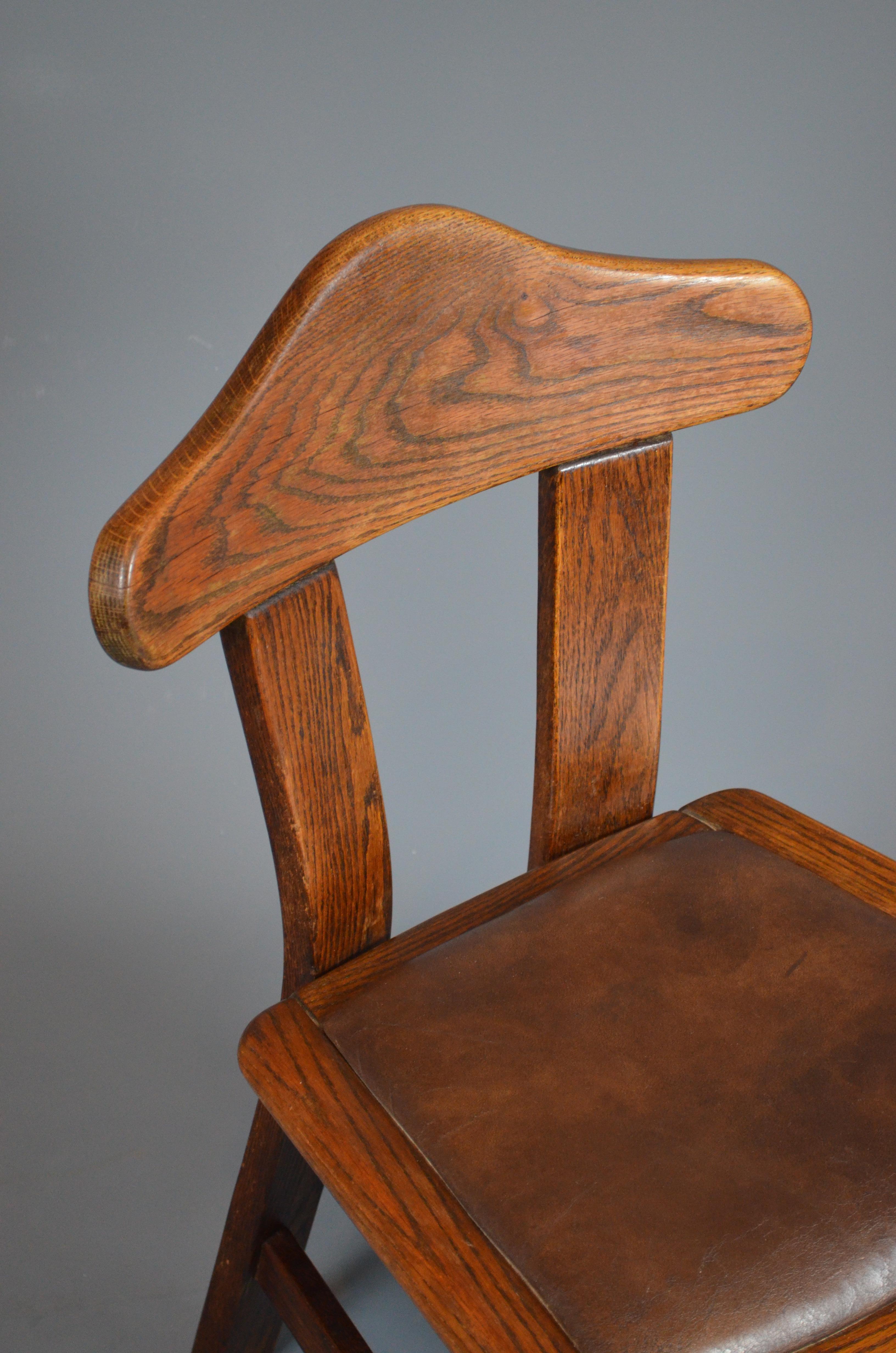 Set di quattro sedie da pranzo brutaliste in Oak, anni '60 in vendita 8