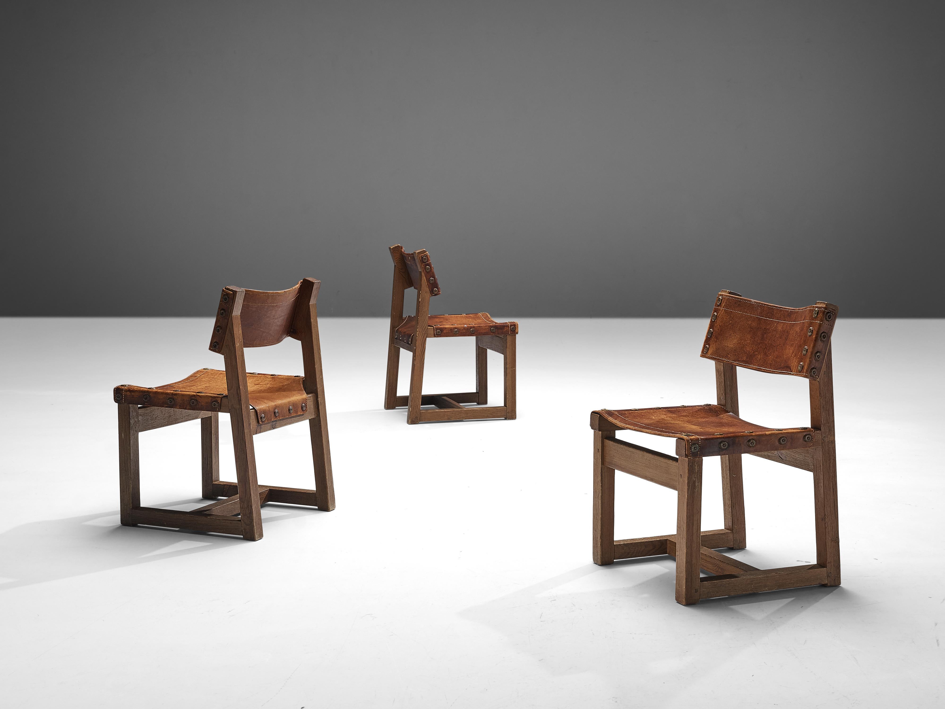 Brutalist Spanish Biosca Set of Four Dining chairs in Cognac Leather 2
