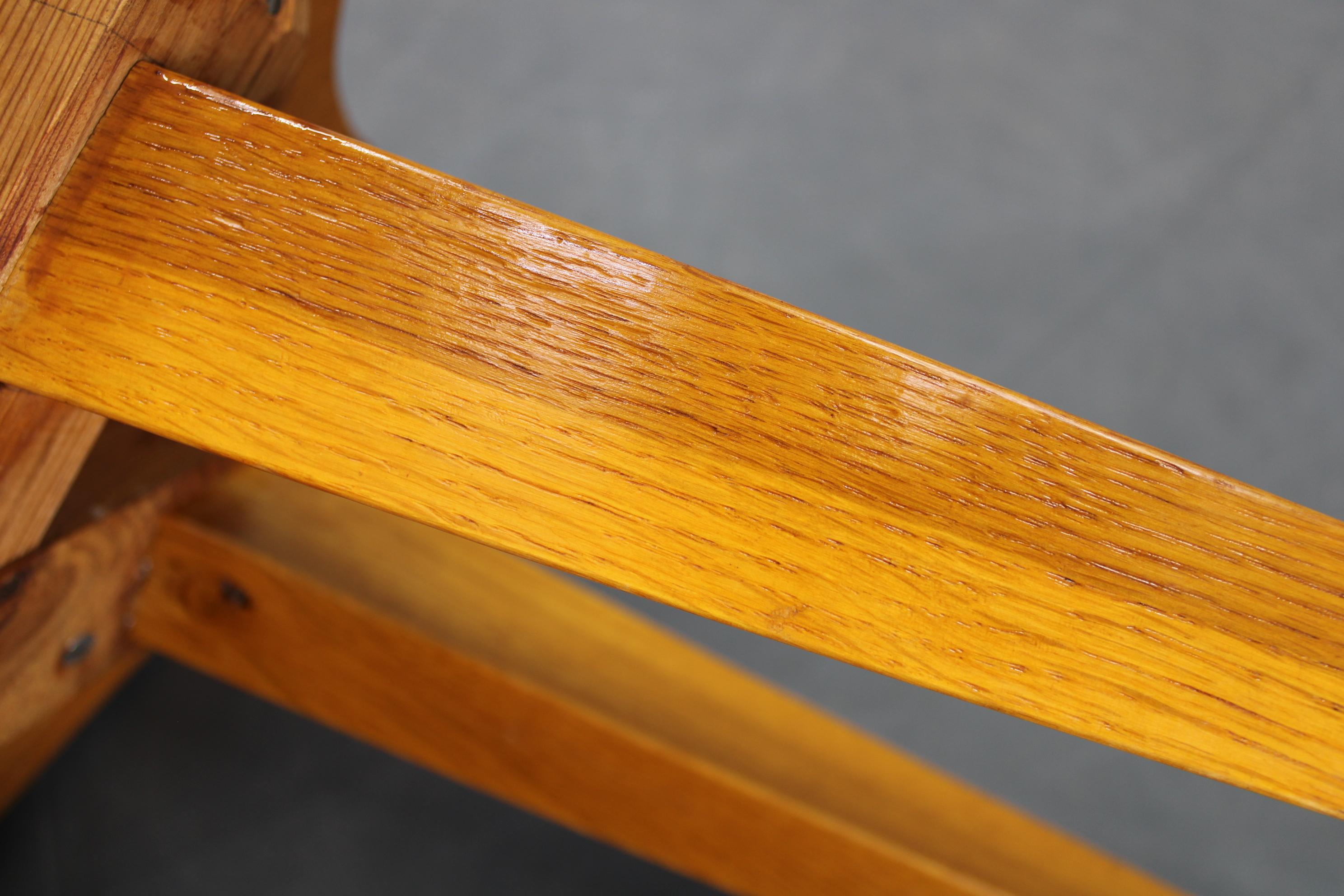 Ensemble de quatre tabourets brutalistes, Tchécoslovaquie, années 1950 en vente 7