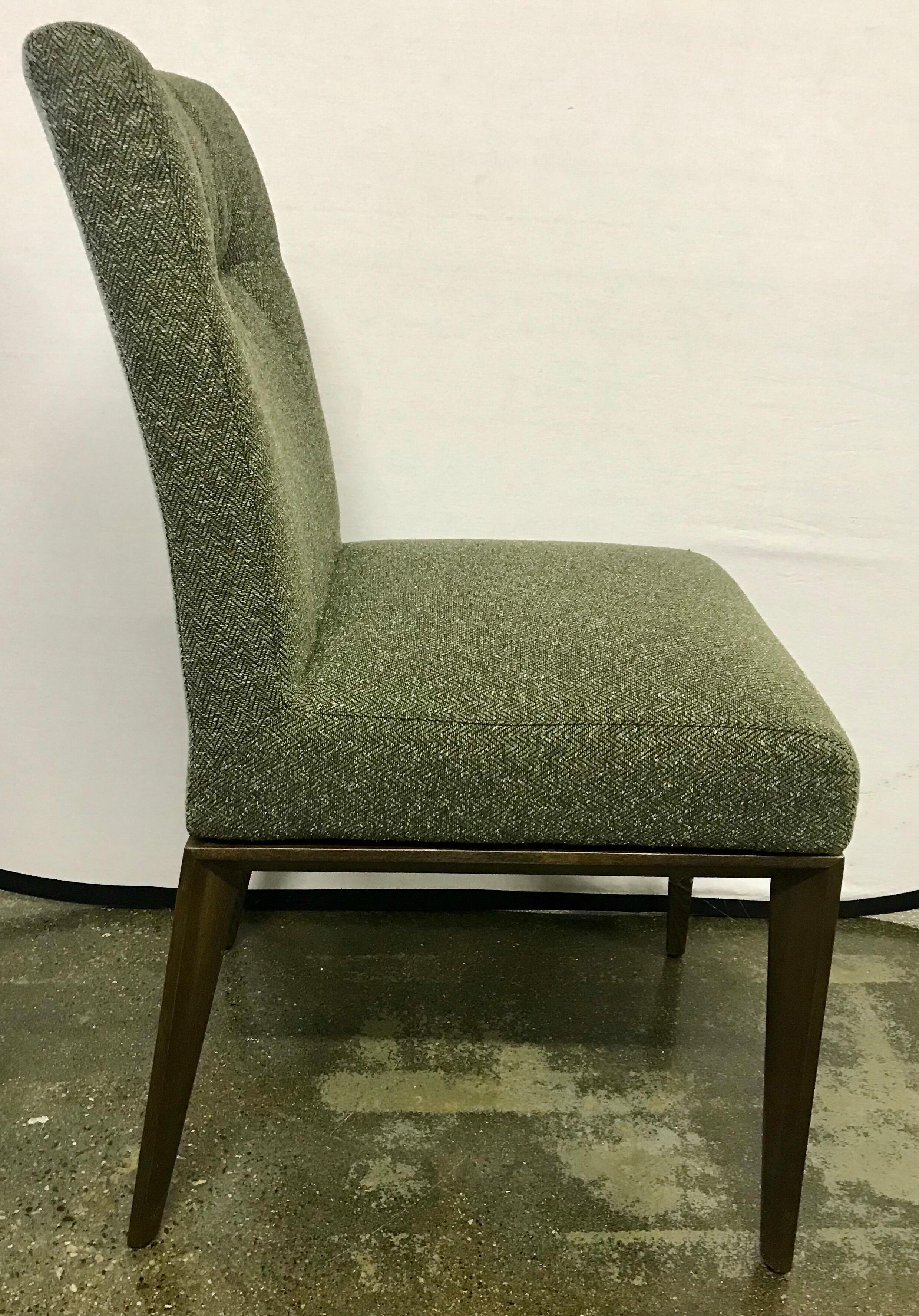 Set of Four Calligaris Italy Olive Tweed Weave Upholstered Dining Chairs In Excellent Condition In West Hartford, CT