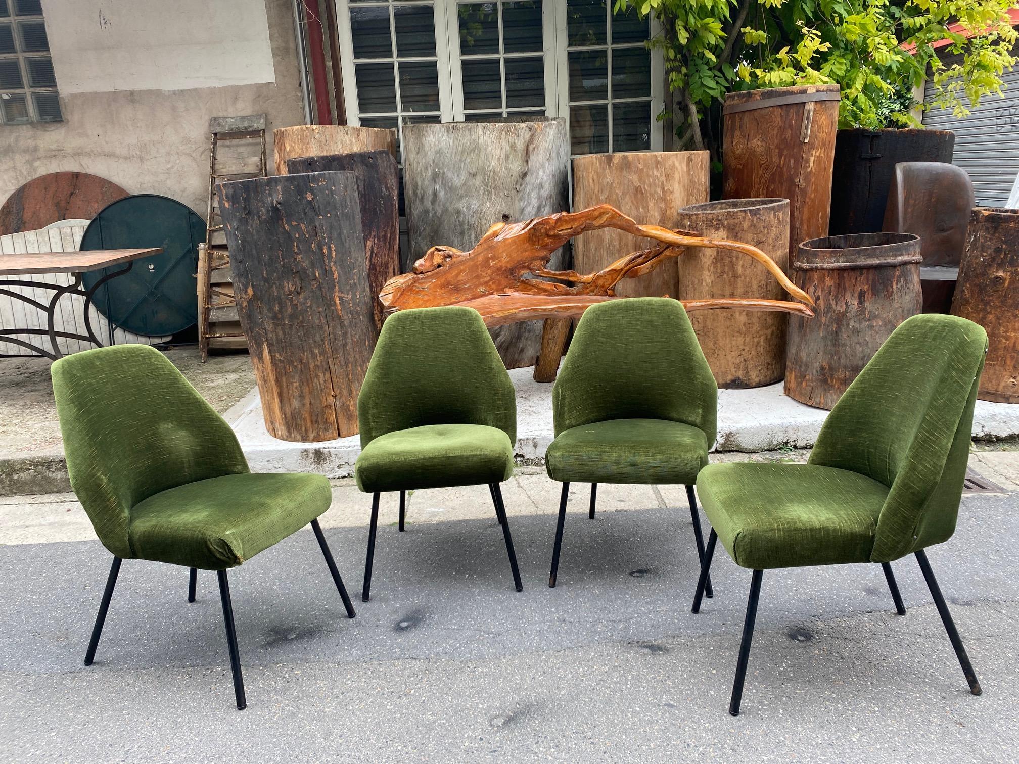 Italian Set of four Campanula Chairs by Carlo Pagani for Arflex, Italy, 1950s For Sale