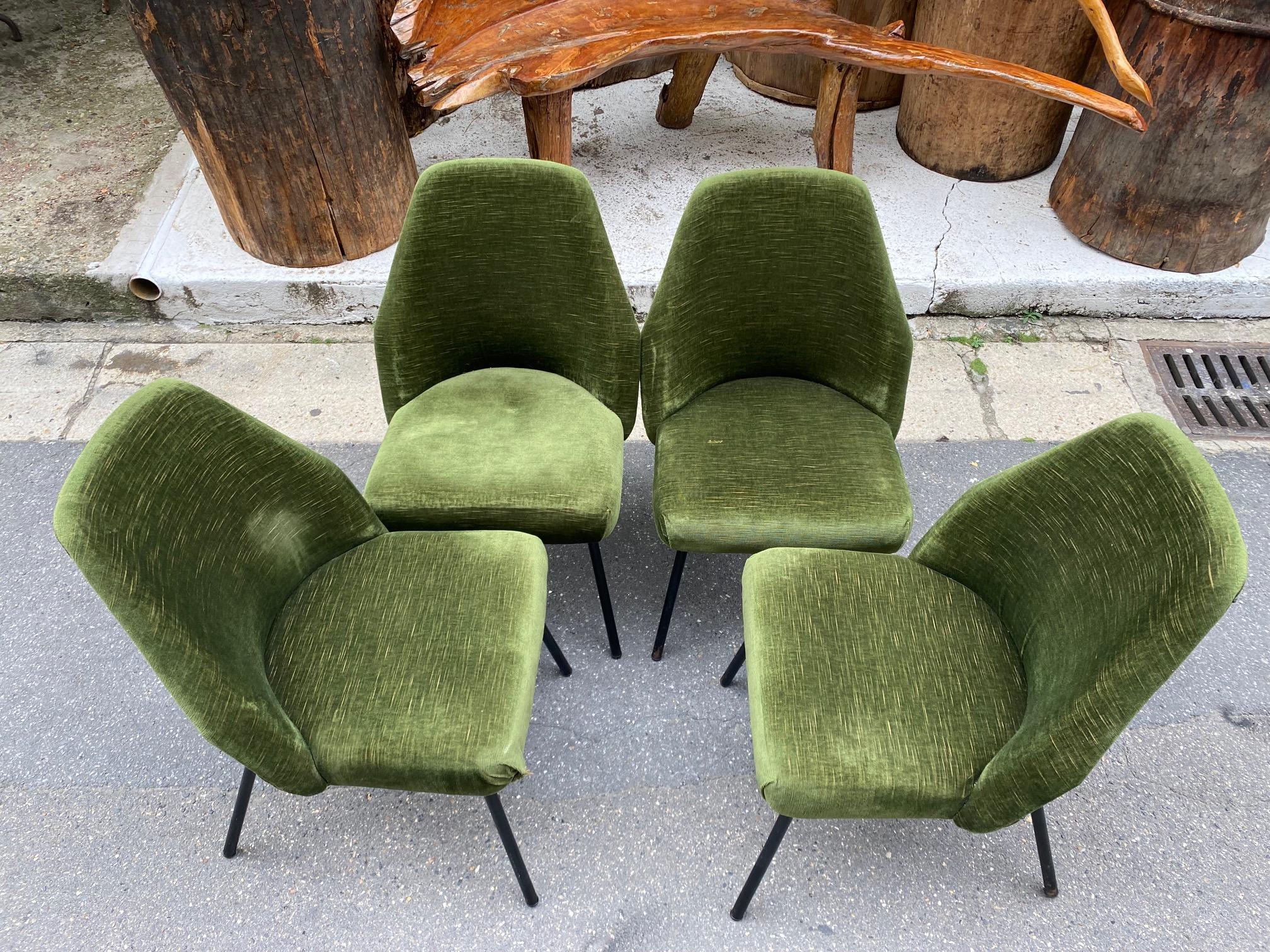Set of four Campanula Chairs by Carlo Pagani for Arflex, Italy, 1950s For Sale 1