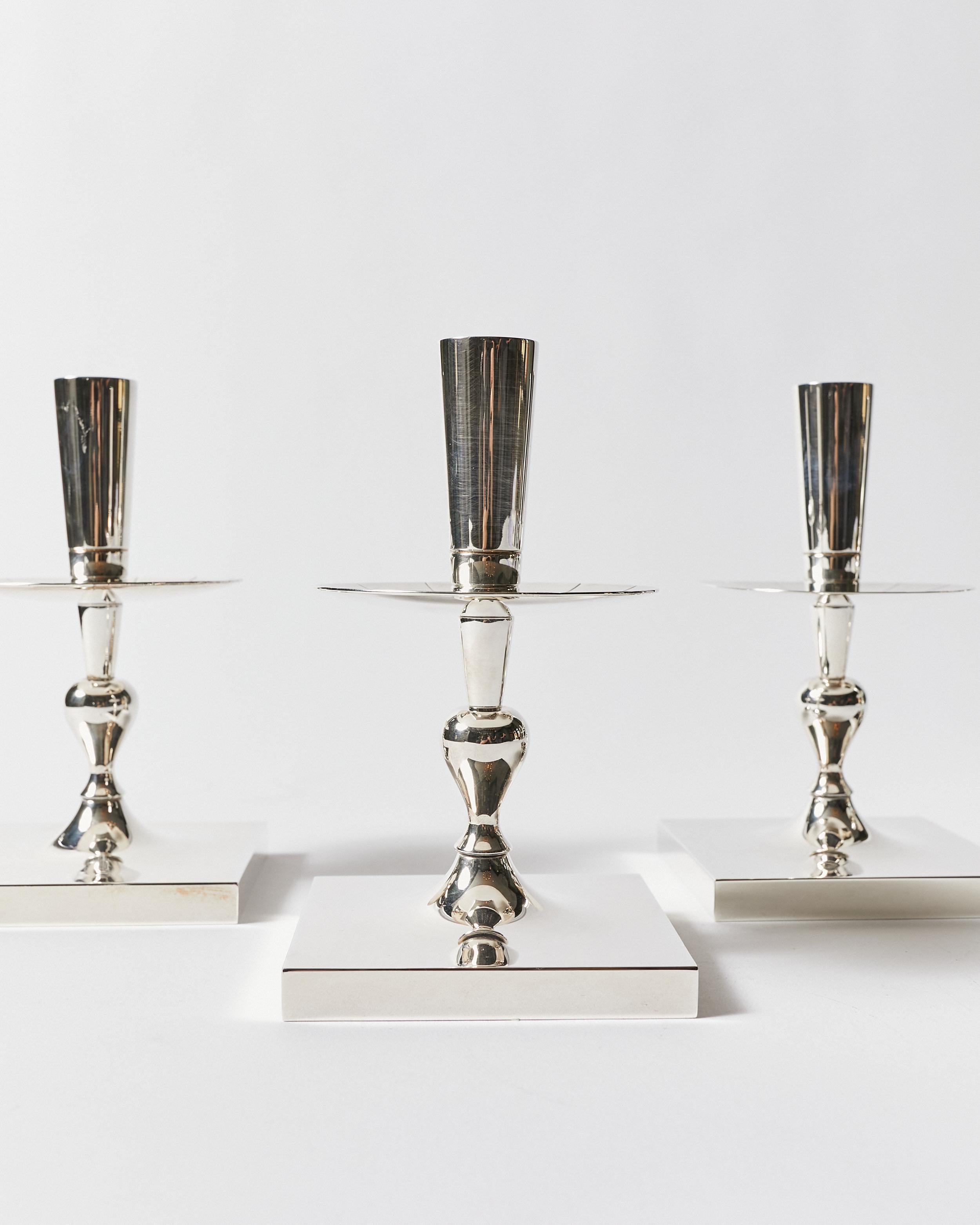American Set of Four Candle Sticks by Tommi Parzinger for Dorlyn Silversmiths For Sale