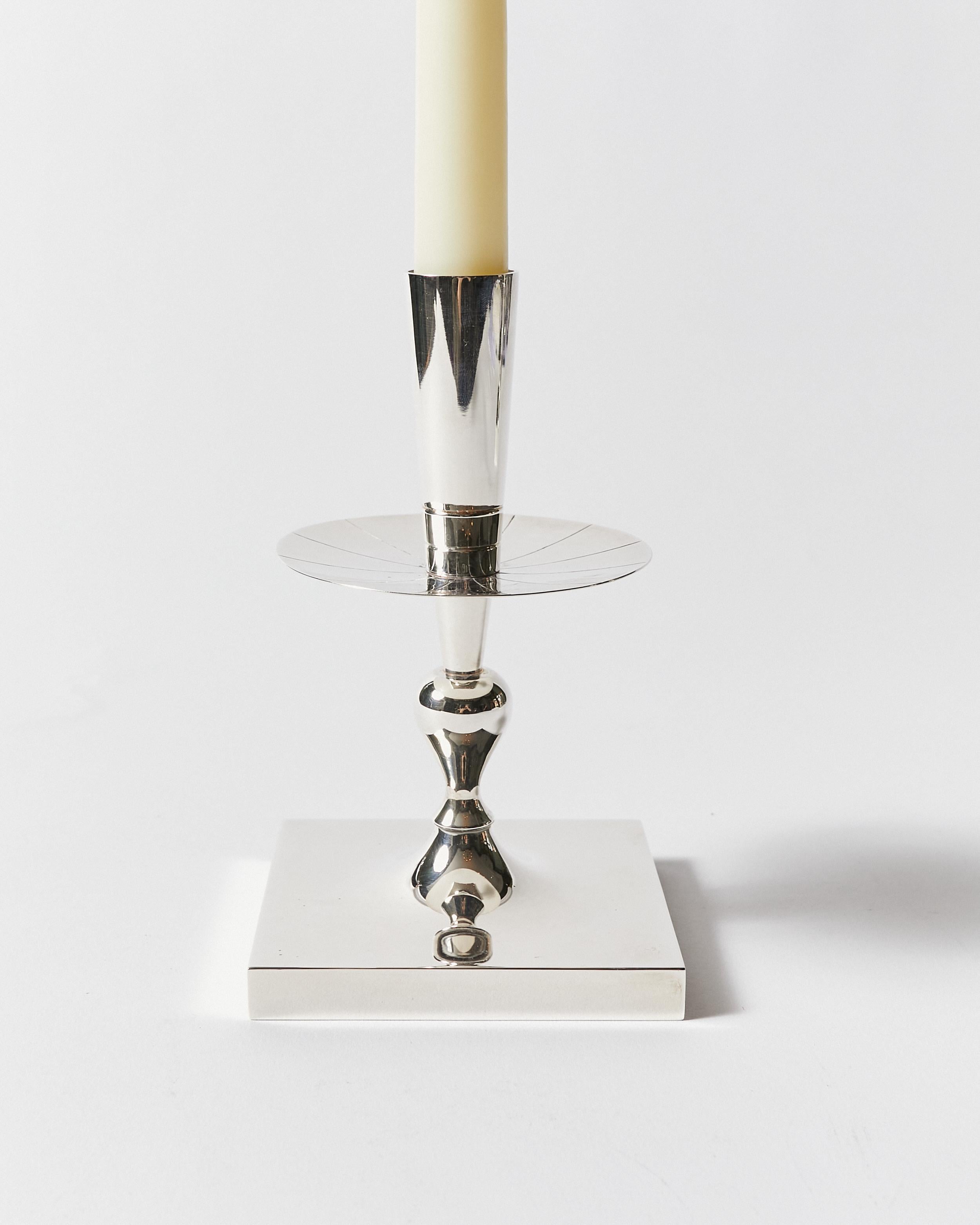 20th Century Set of Four Candle Sticks by Tommi Parzinger for Dorlyn Silversmiths For Sale