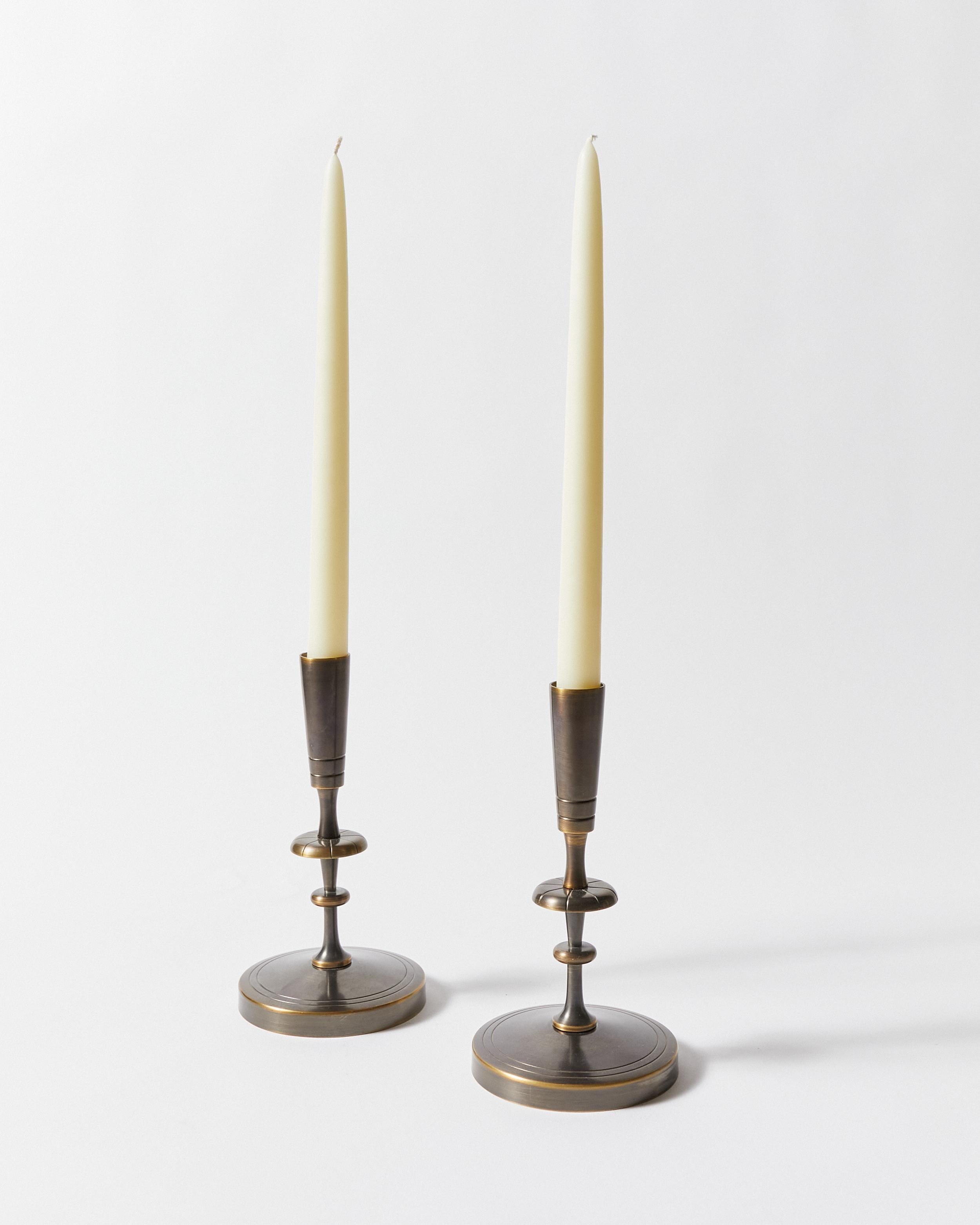 Set of Four Candlesticks by Tommy Parzinger for Dorlyn-Silversmiths In Excellent Condition For Sale In Philadelphia, PA