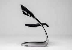 Set of Four Cantilevered Chairs Thonet Bauhaus Model ST14 by Hans Luckhardt