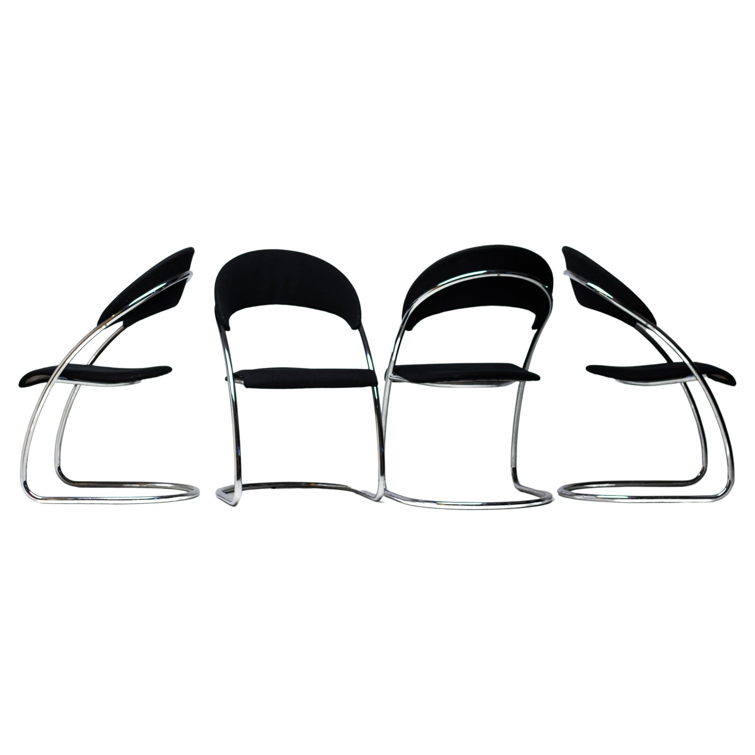 Set of Four Cantilevered Chairs Thonet Bauhaus Model ST14 by Hans Luckhardt