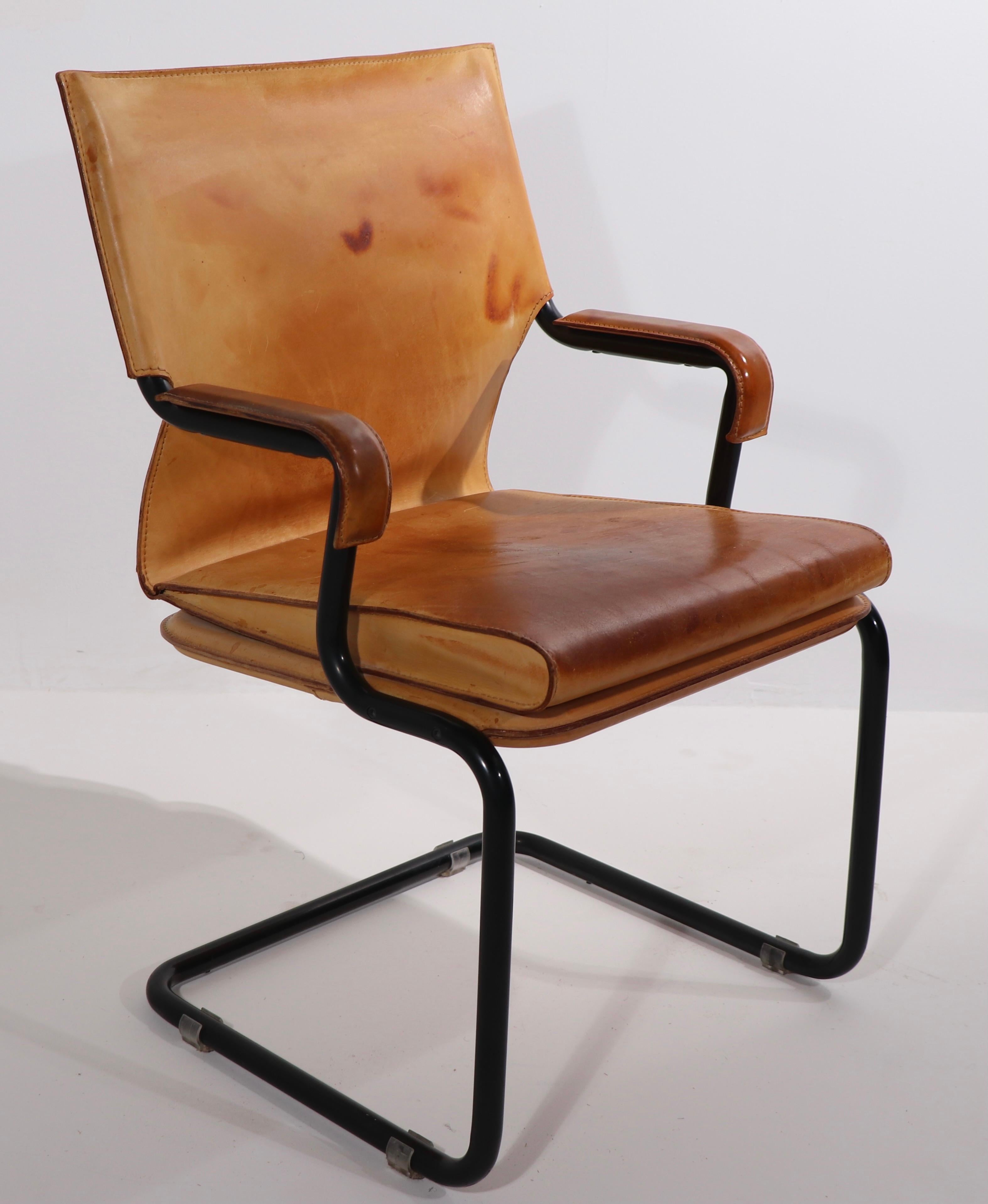 20th Century Set of Four Cantilevered Uno Chairs in Brown Leather by Marcatre