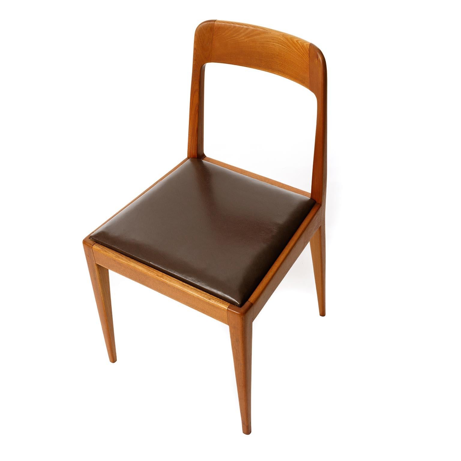 Milieu du XXe siècle Ensemble de quatre chaises Carl Auböck A7, Autriche, années 1950 en vente