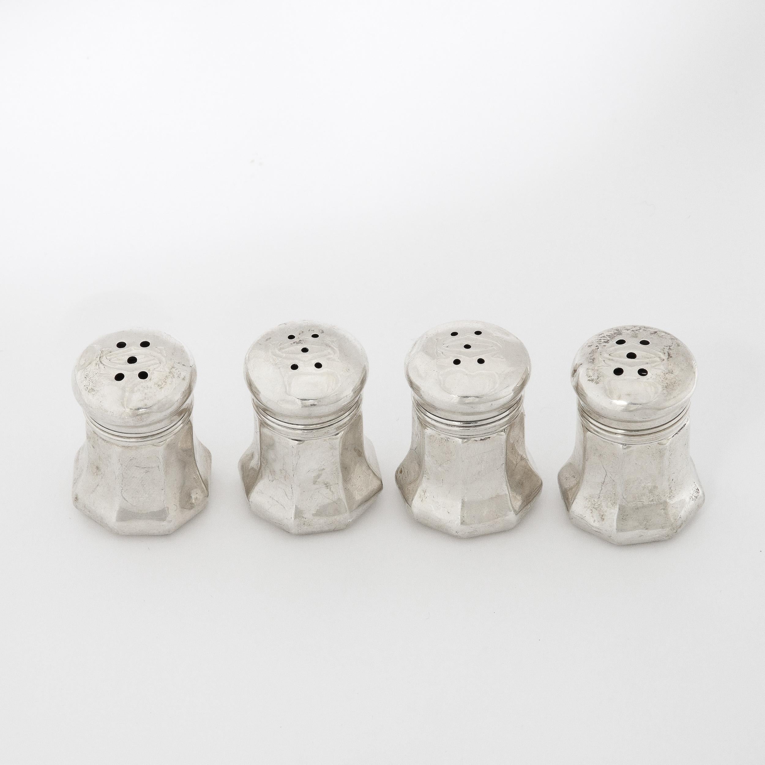 Set of Four Cartier Art Deco Sterling Silver Salt Shakers France, 20th Century  In Fair Condition For Sale In New York, NY