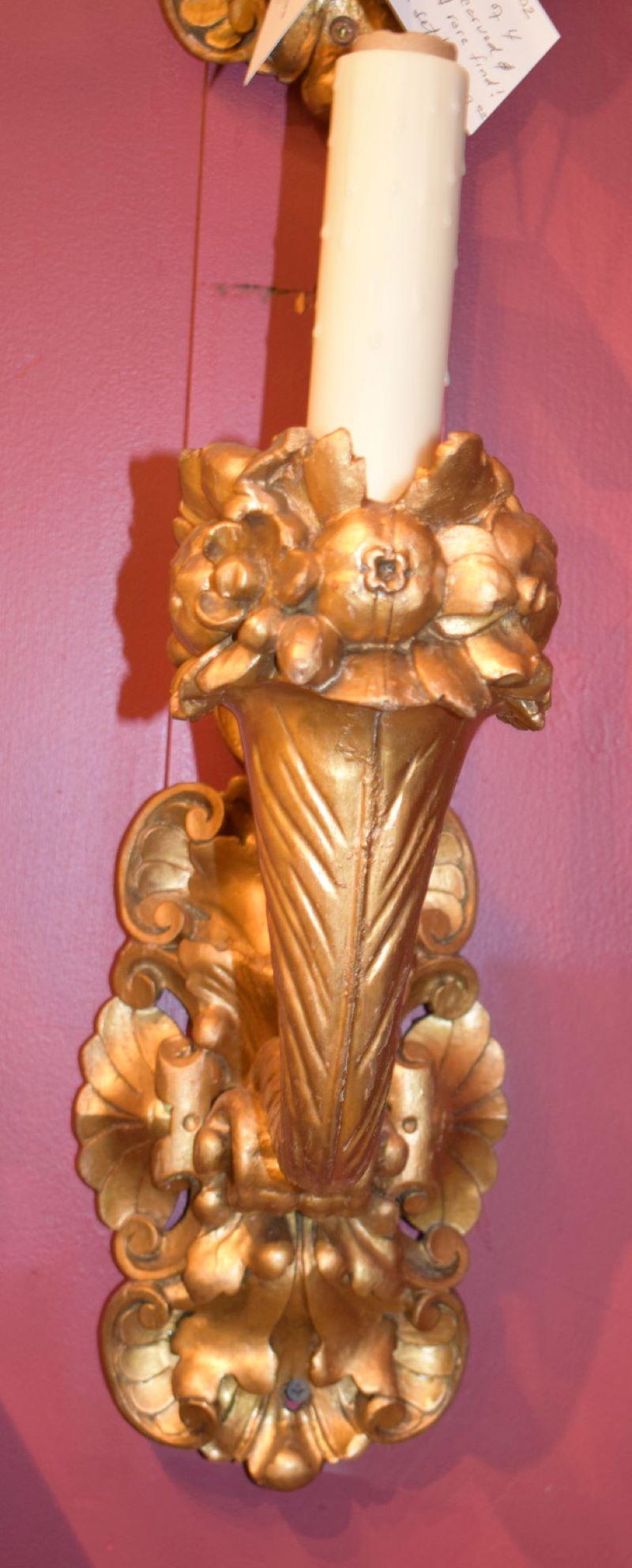 Late 19th Century Set of Four Carved & Gilt Wood Wall Sconces For Sale