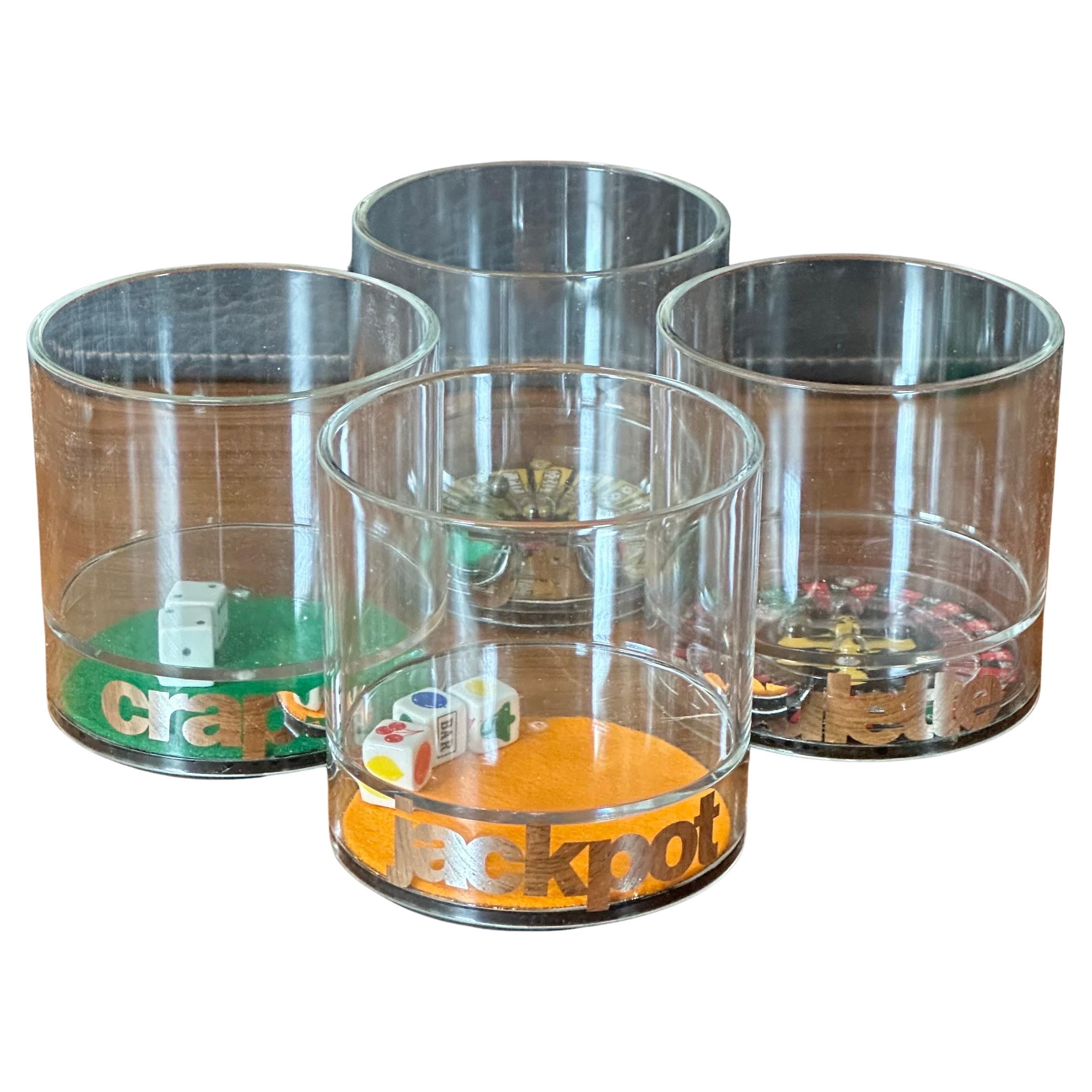 Ensemble de quatre verres Casino en acrylique dans une boîte de Mike Wilson / Plus Four Design en vente