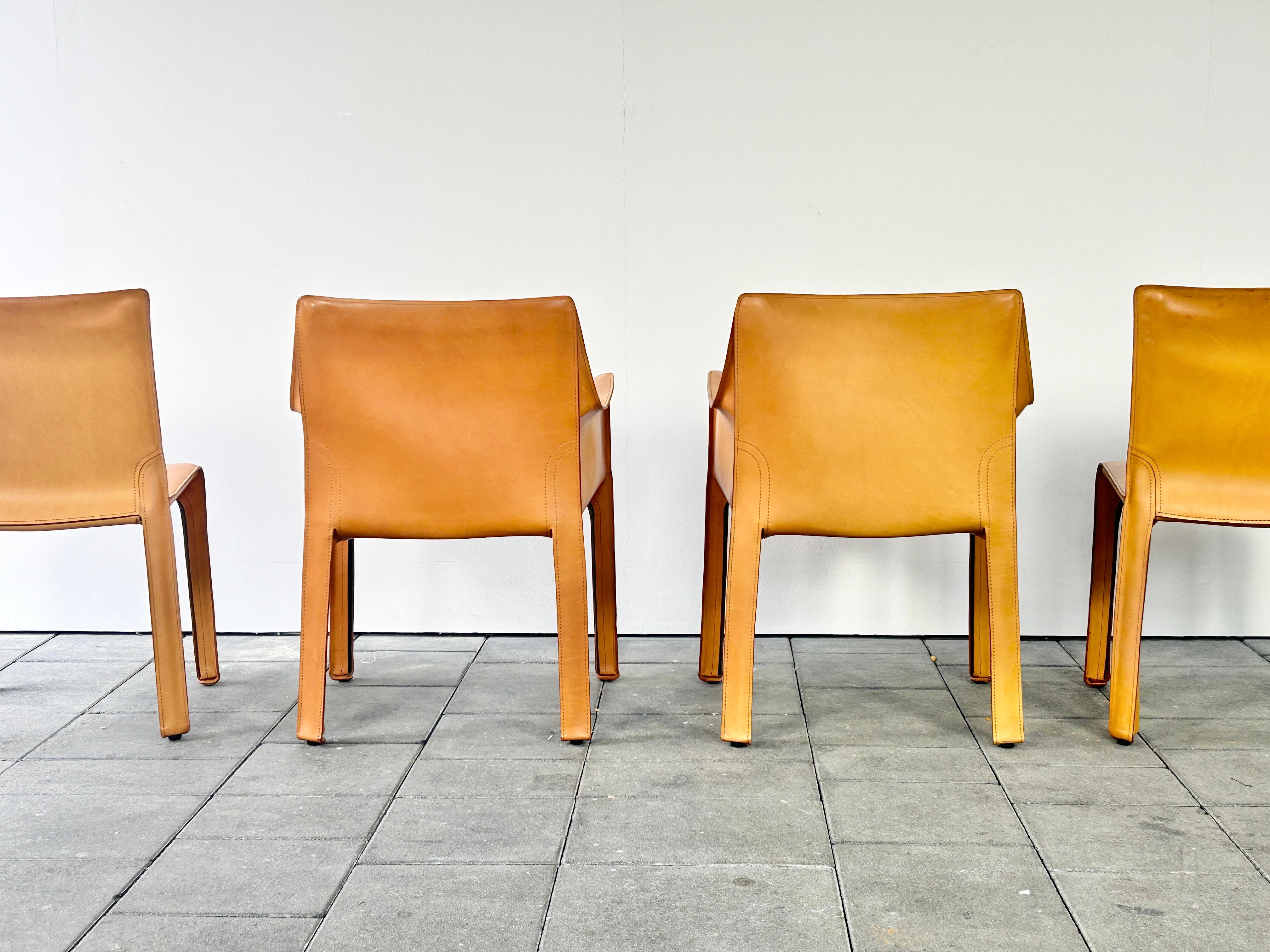 Set of four Cassina Cab Chairs Designed by Mario Bellini 1978 in Natural Leather In Good Condition For Sale In Offenburg, Baden Wurthemberg