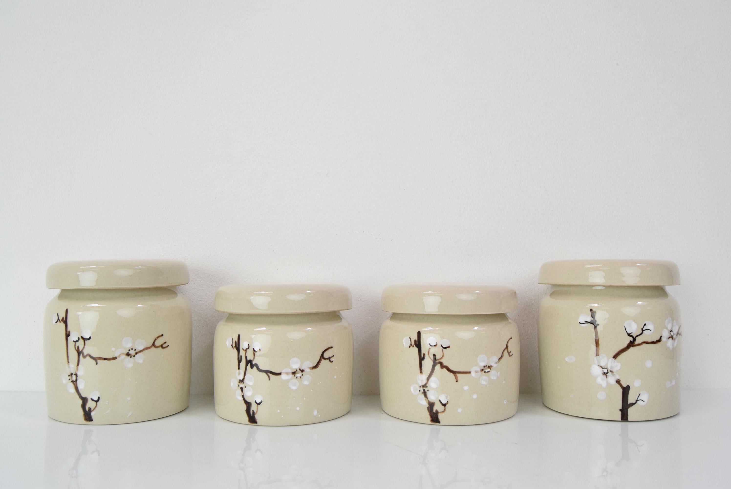 Art Deco Set of Four Ceramic Cans by Ditmar Urbach, circa 1930's For Sale