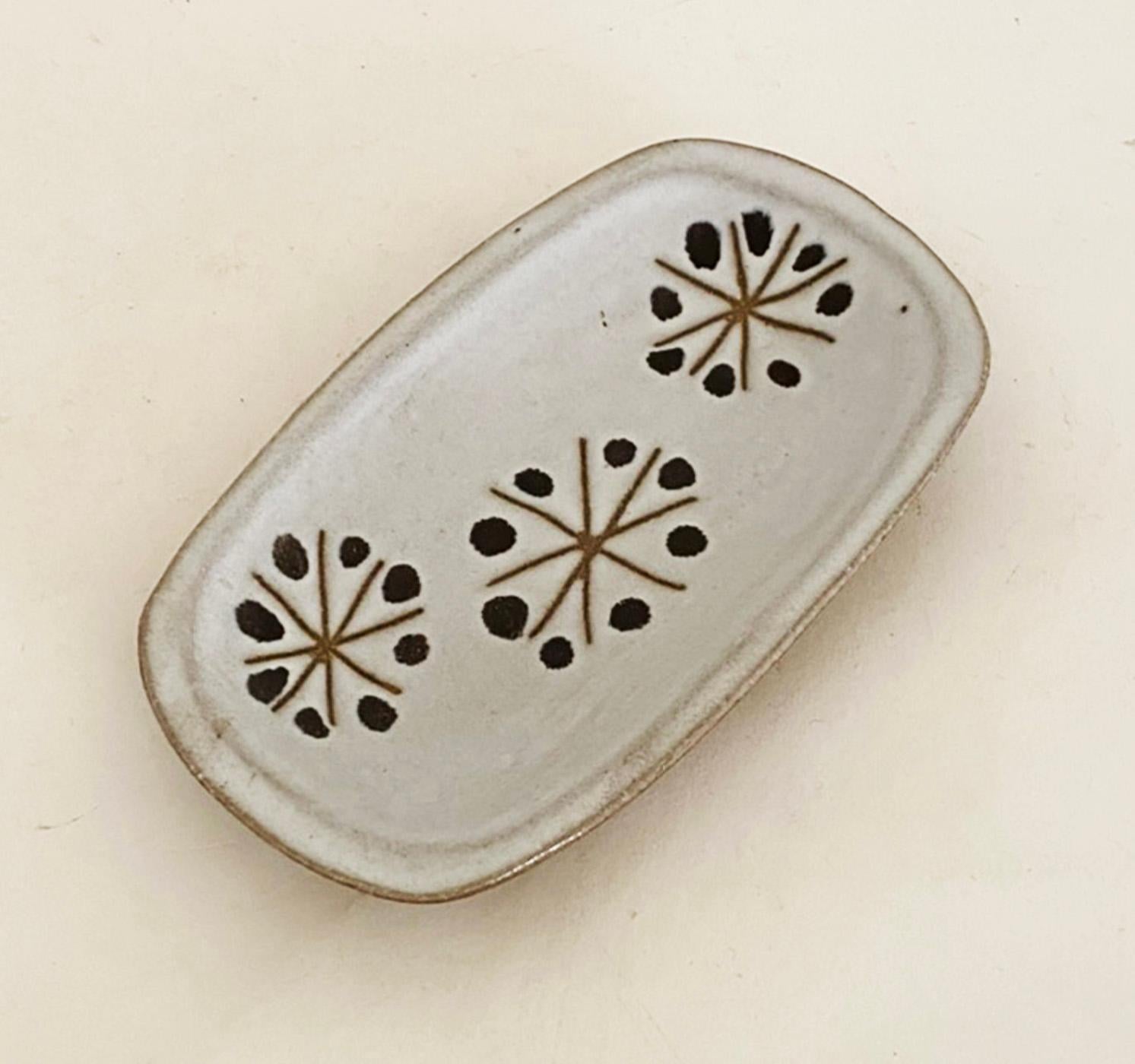 20th Century Set of Four Ceramic Trinket Vide Poche Trays by Gordan and Jane Martz For Sale