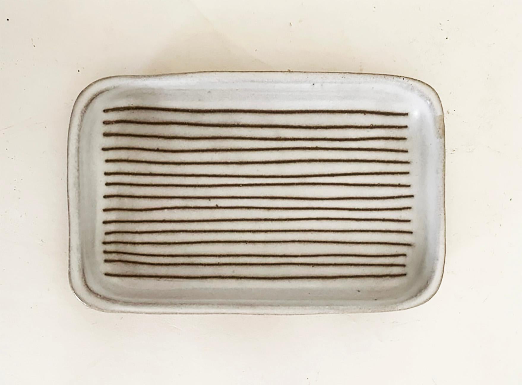 Set of Four Ceramic Trinket Vide Poche Trays by Gordan and Jane Martz For Sale 1