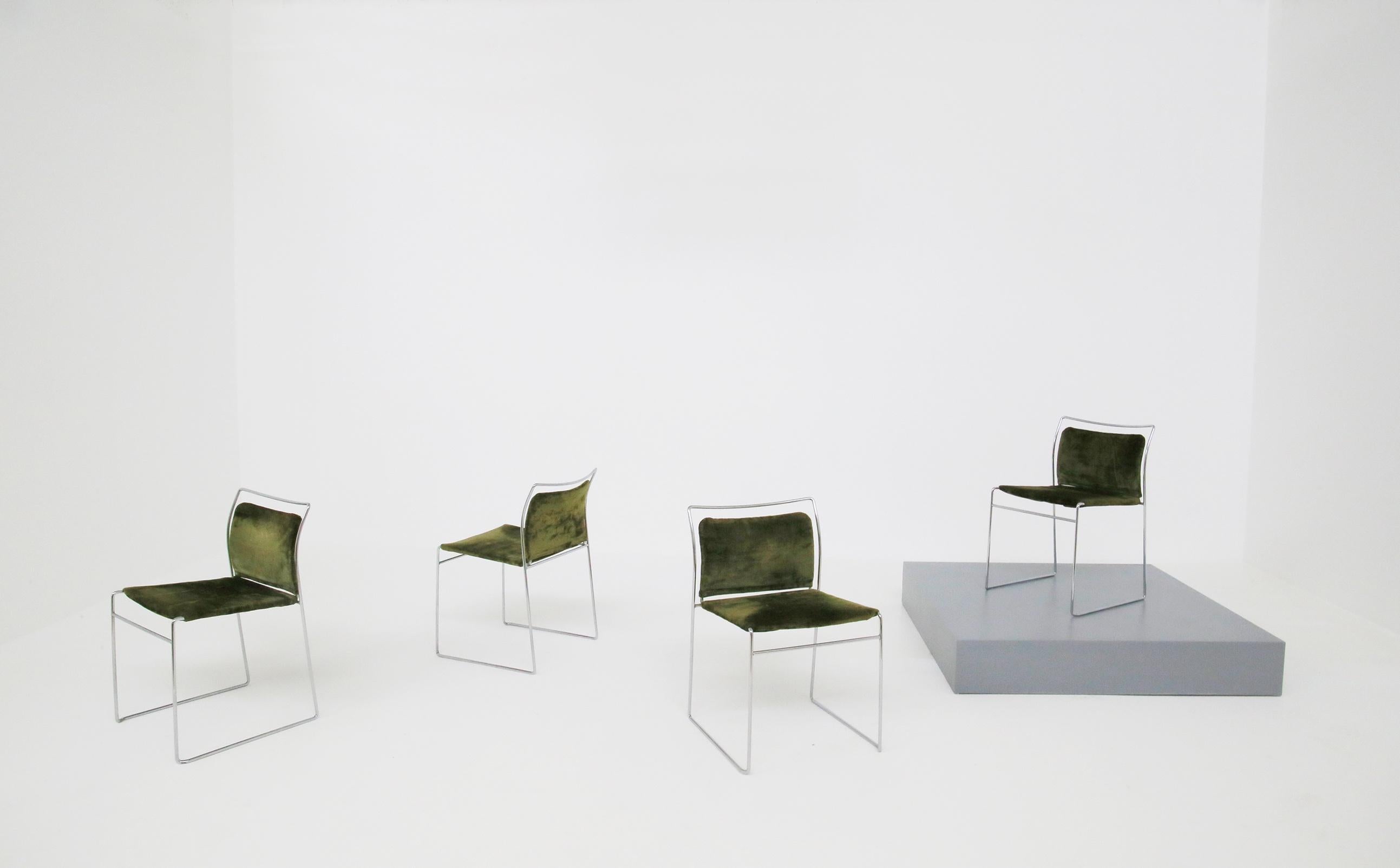 Mid-Century Modern Set of Four Chair in Green Velvet by Takahama for Gavina Model Tulu, 1969