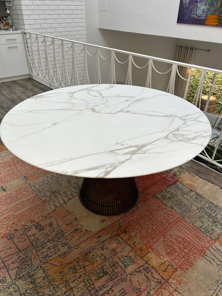 Beautiful table by Warren Platner, New York, New York, 1979. Platner Collection dining table Model 3716T, with chrome-plated steel and off-white marble top. 