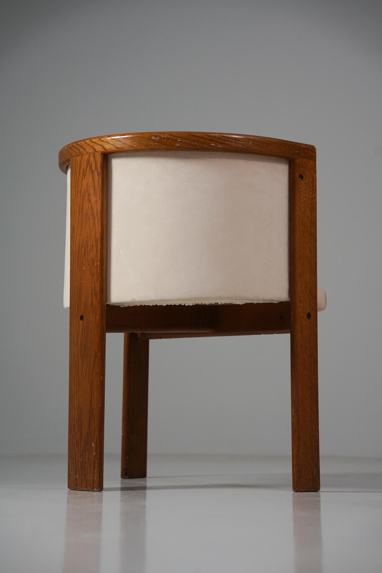 Fabric Set of Four Chairs, Antti Nurmesniemi for Helsinki Central Railway Station, 1970 For Sale