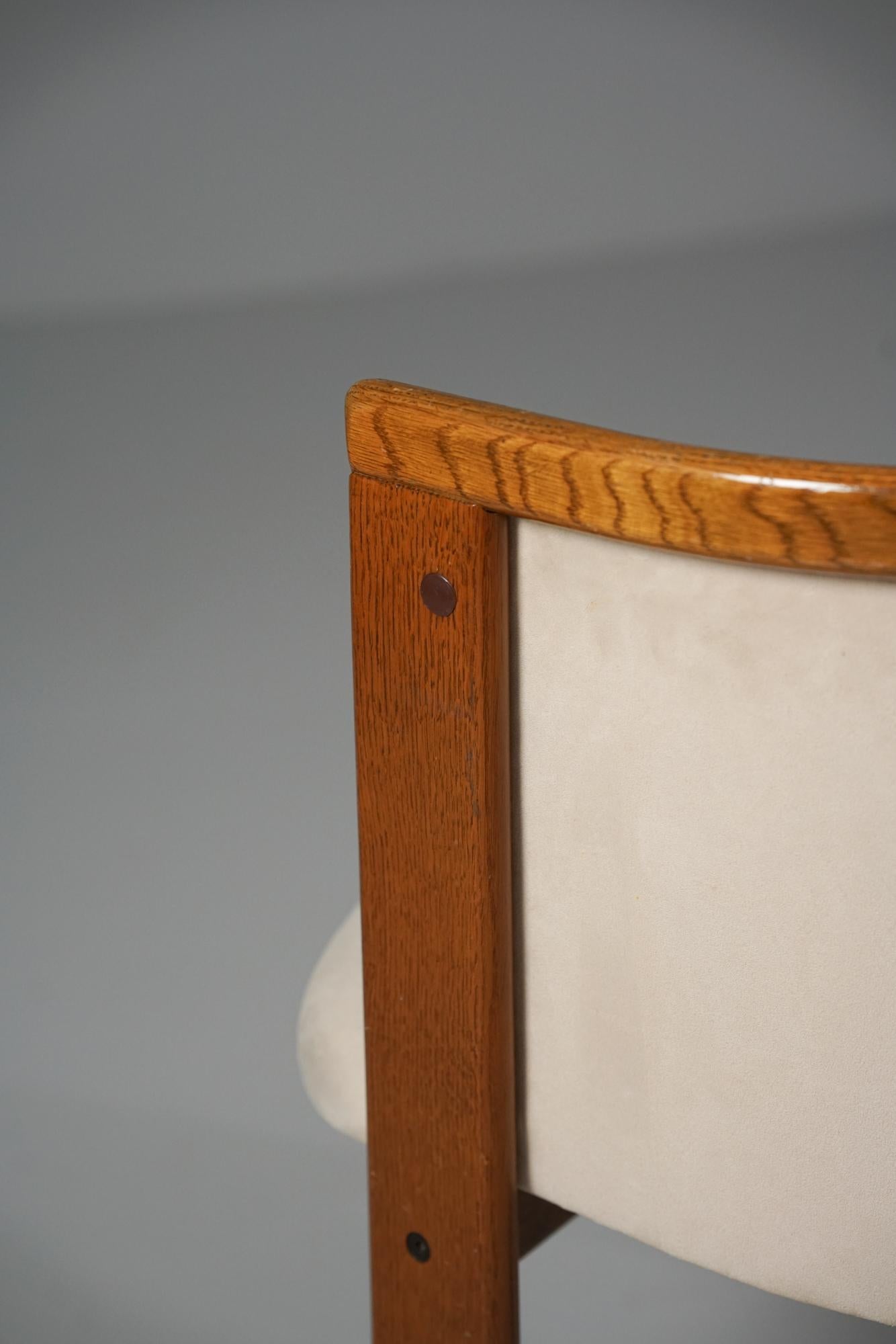 Set of Four Chairs, Antti Nurmesniemi for Helsinki Central Railway Station, 1970 For Sale 3